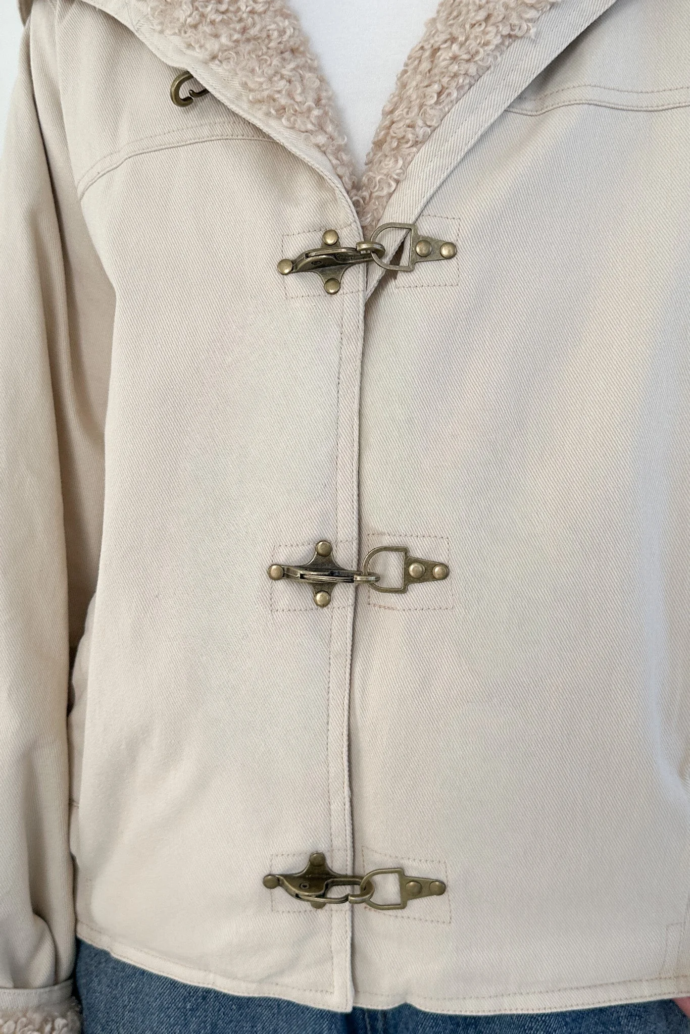 Aspen Canvas Sherpa-Lined Hooded Toggle Jacket - Image 8