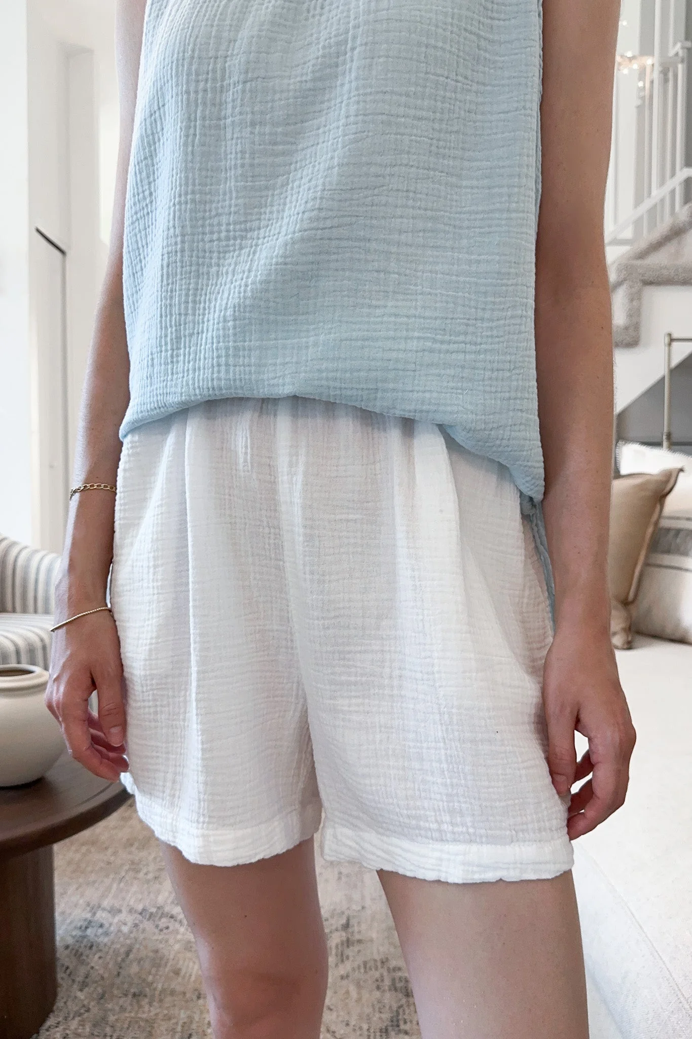August Cotton Shorts in Coconut - Image 2