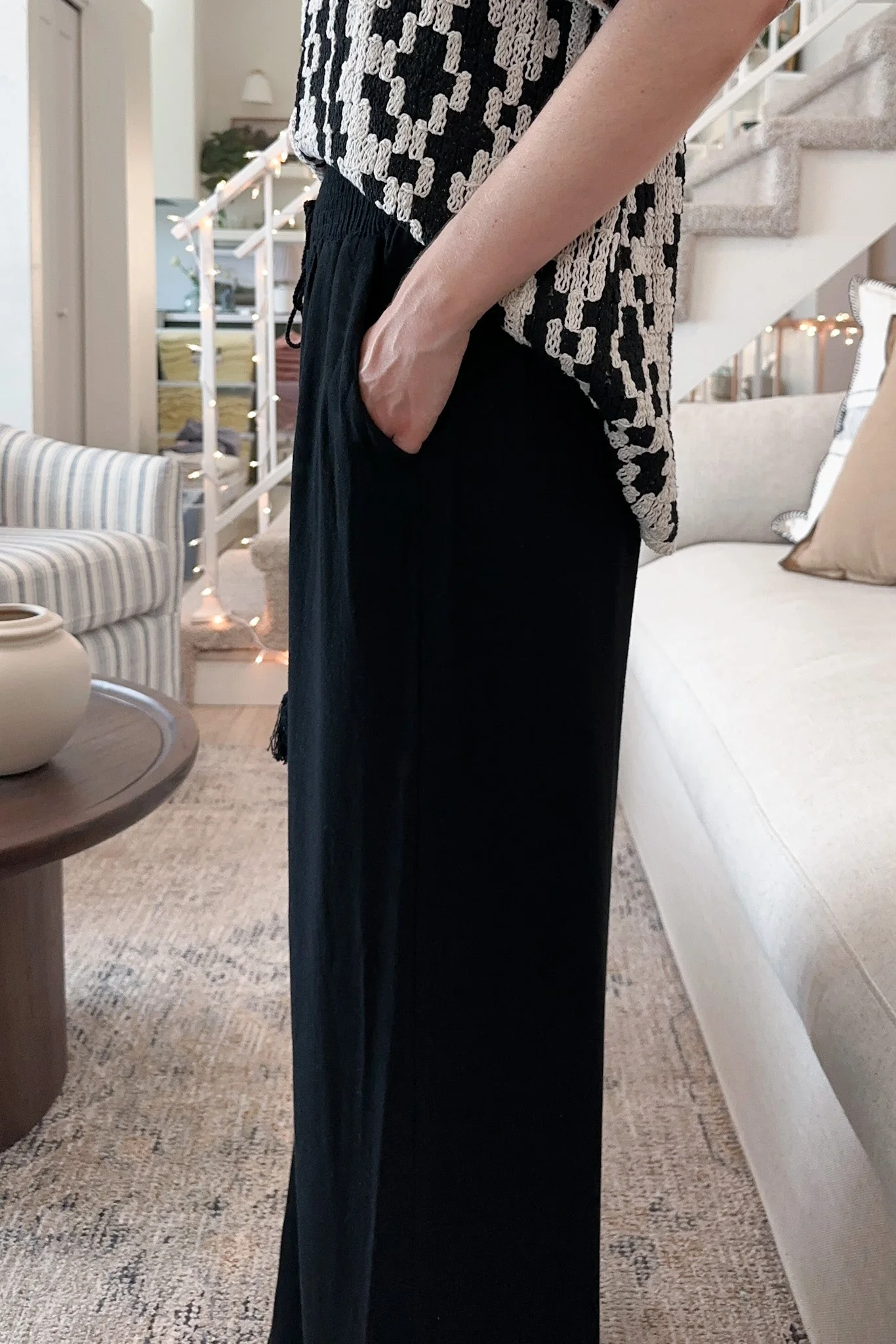 Beckham Linen Blend Pants in Black - Image 6