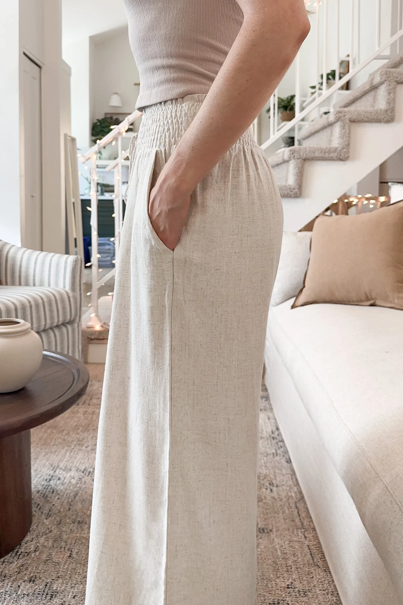 Beckham Linen Blend Pants in Oatmeal - Image 4