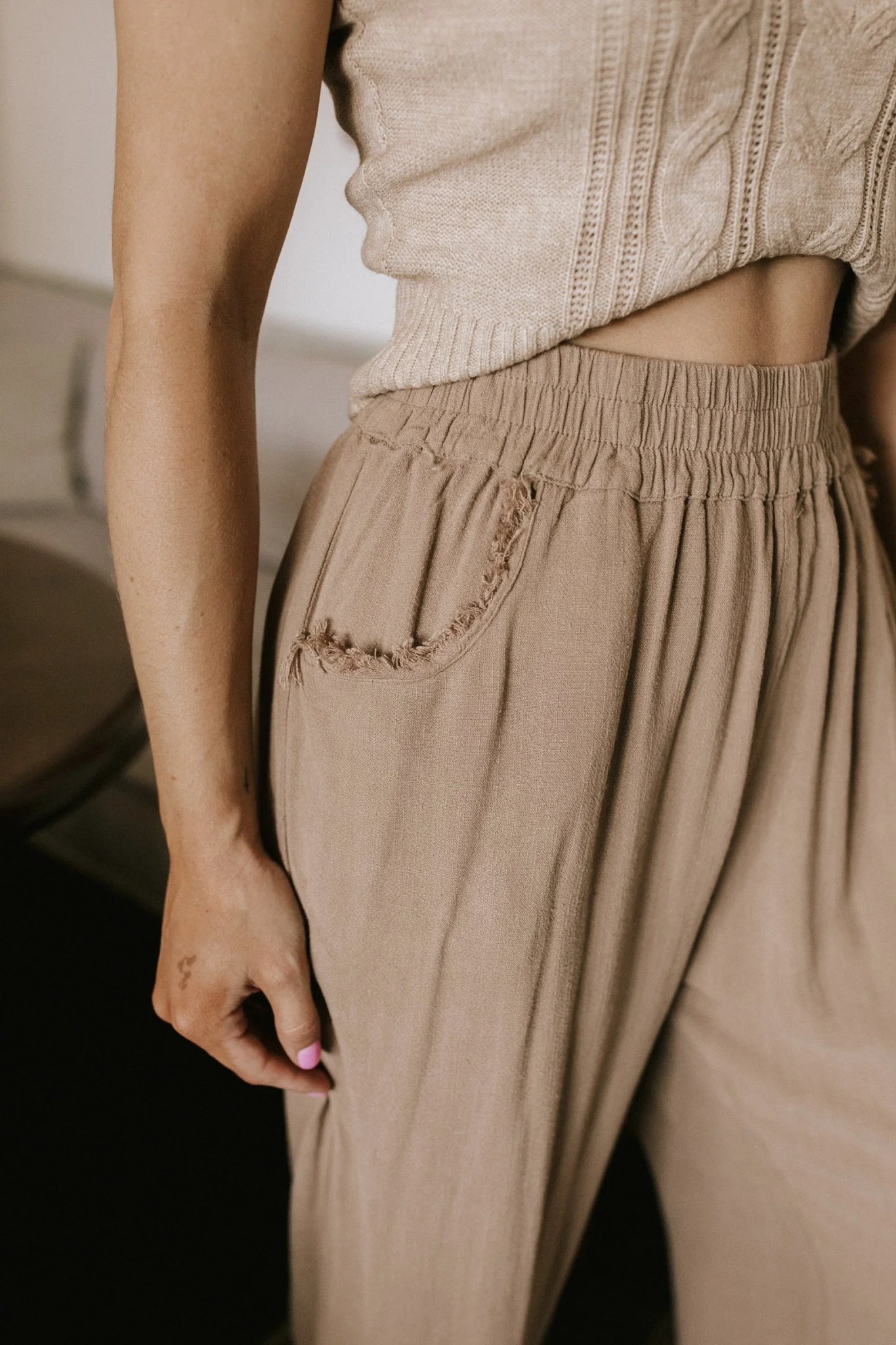Cabana Linen Pant in Latte - Image 2