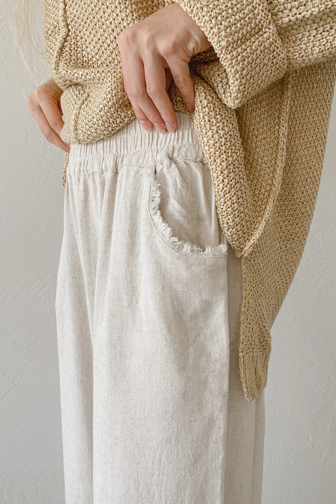 Cabana Linen Pant in Natural - Image 2
