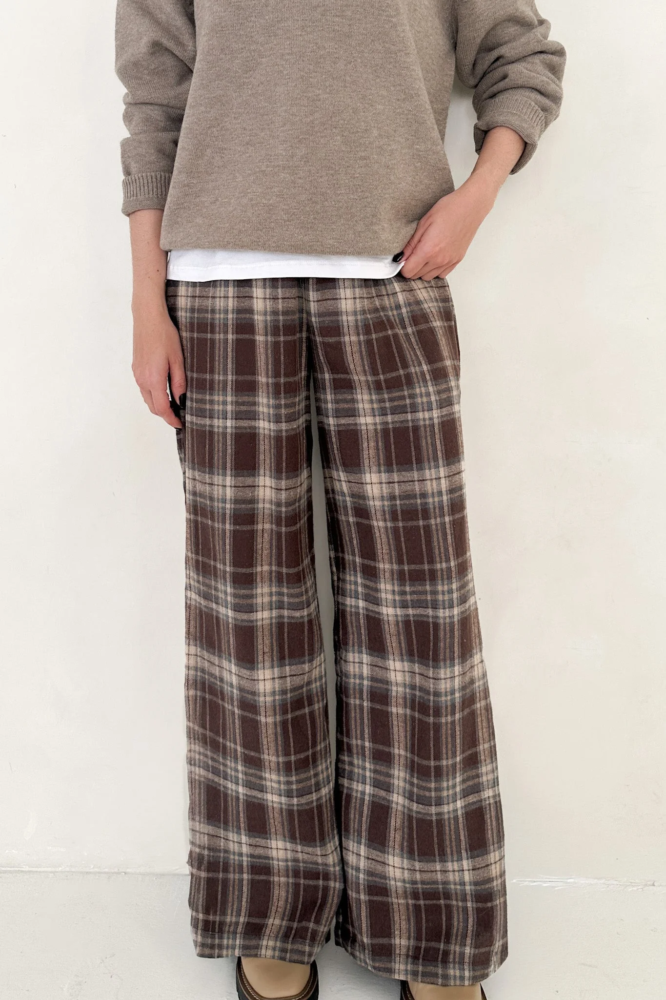 Aspen Pajama Style Pants in Mocha - Image 7