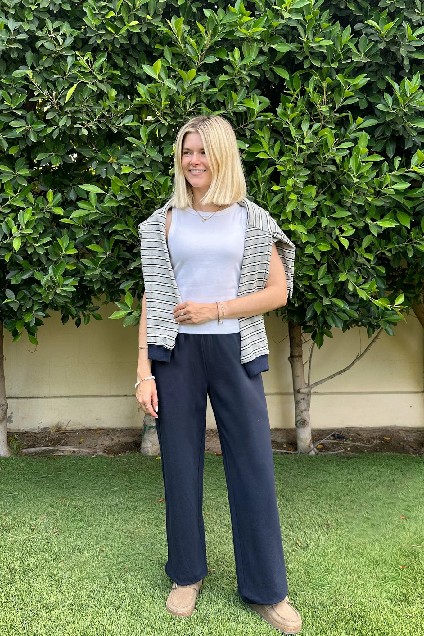 Cannon Relaxed Cotton Pants in Navy - Image 3