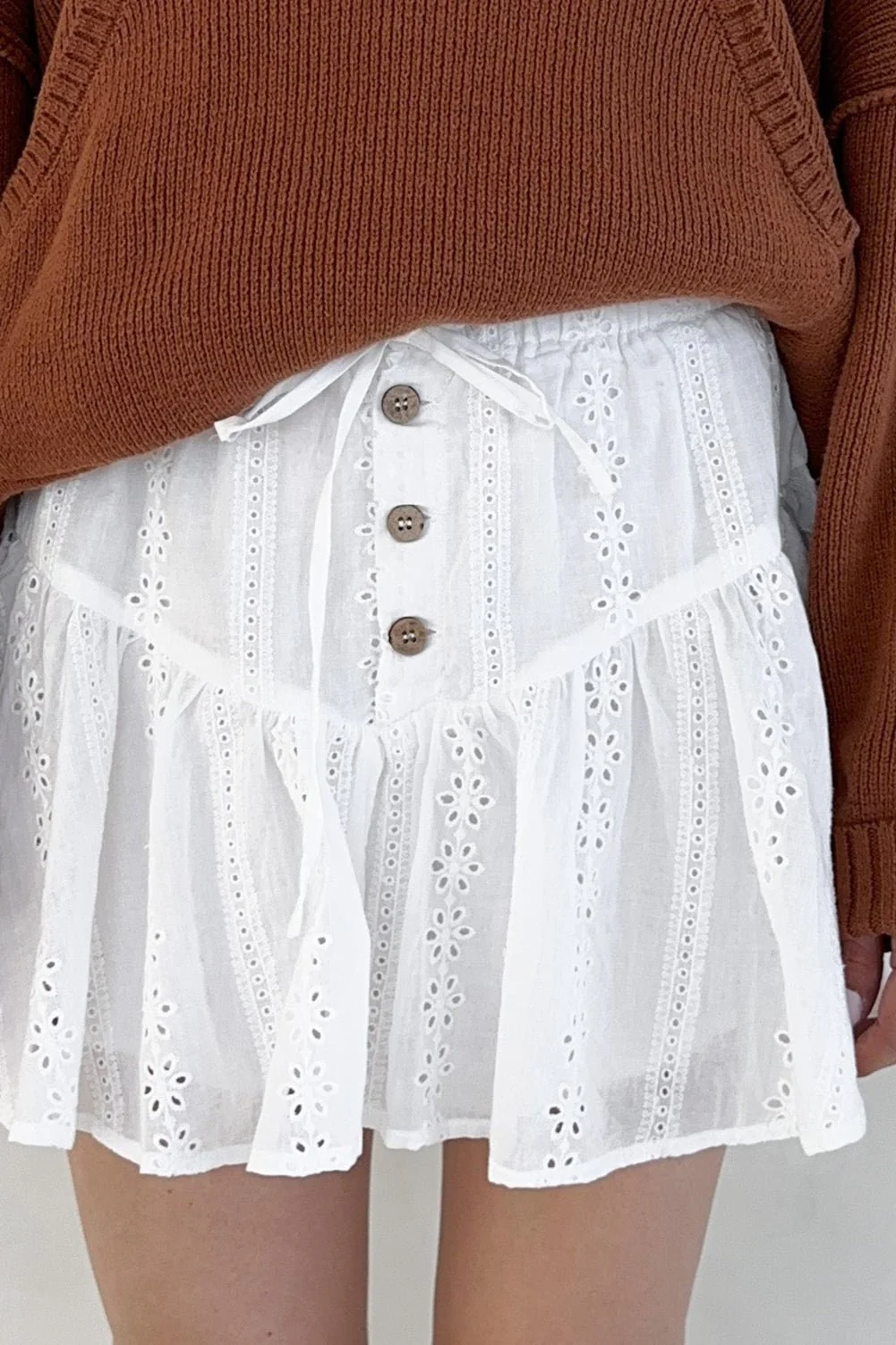 Caris Drawstring Waist Eyelet Mini Skort - Image 5