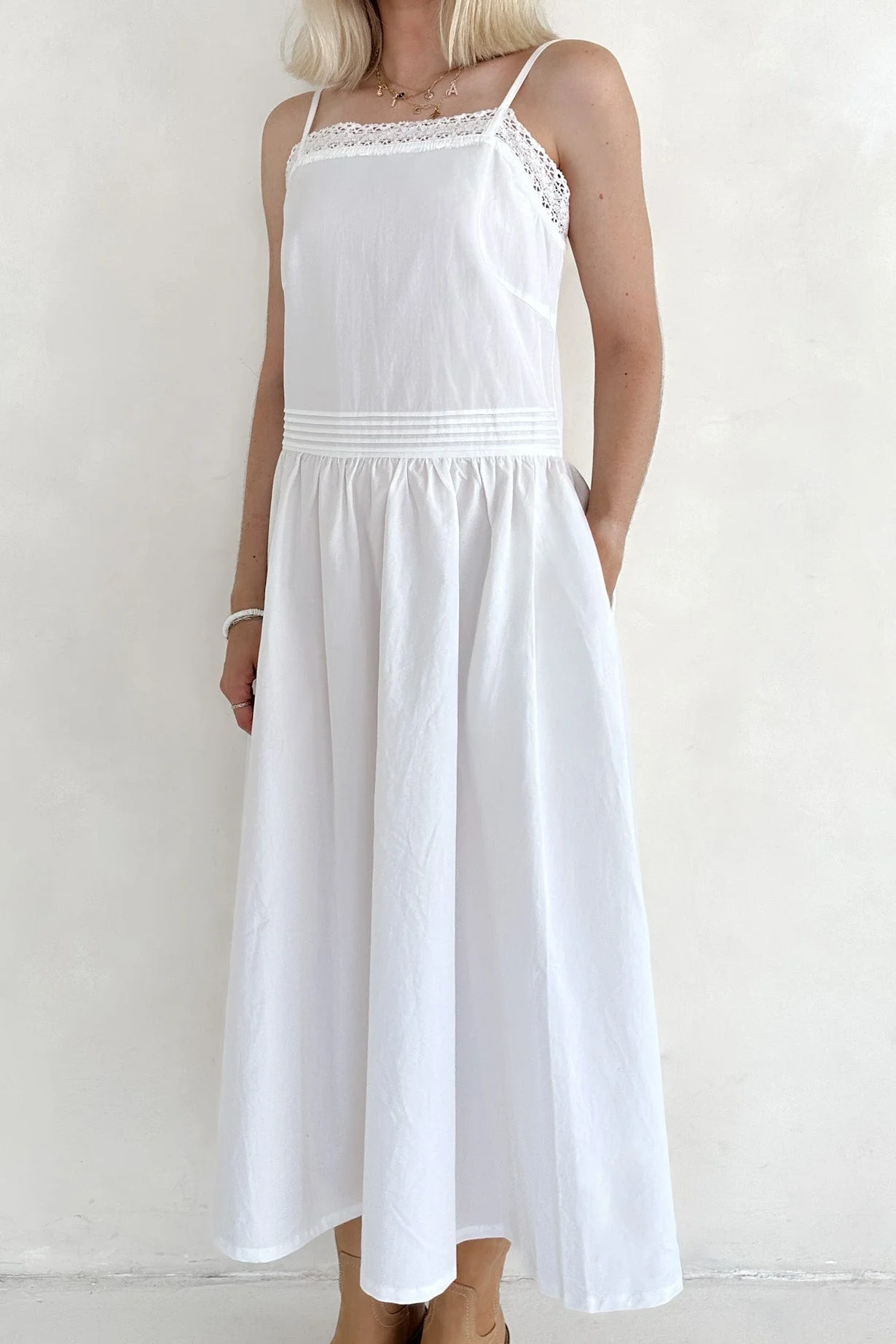 Charlotte Lace Inset Cotton Midi Dress - Image 9