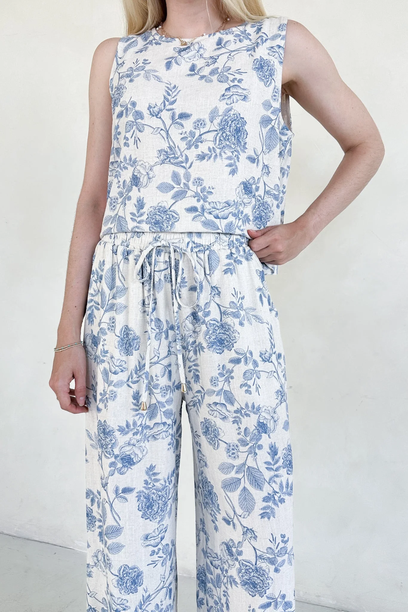 Château Printed Soft Linen Blend Pants - Image 4