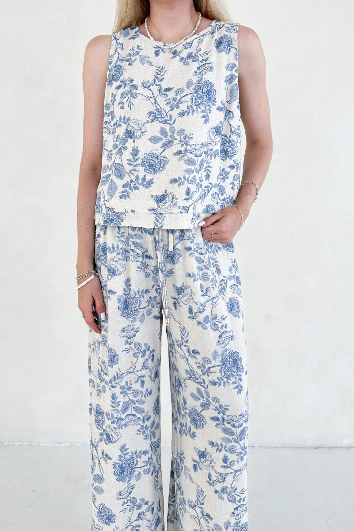Château Printed Soft Linen Blend Pants - Image 5