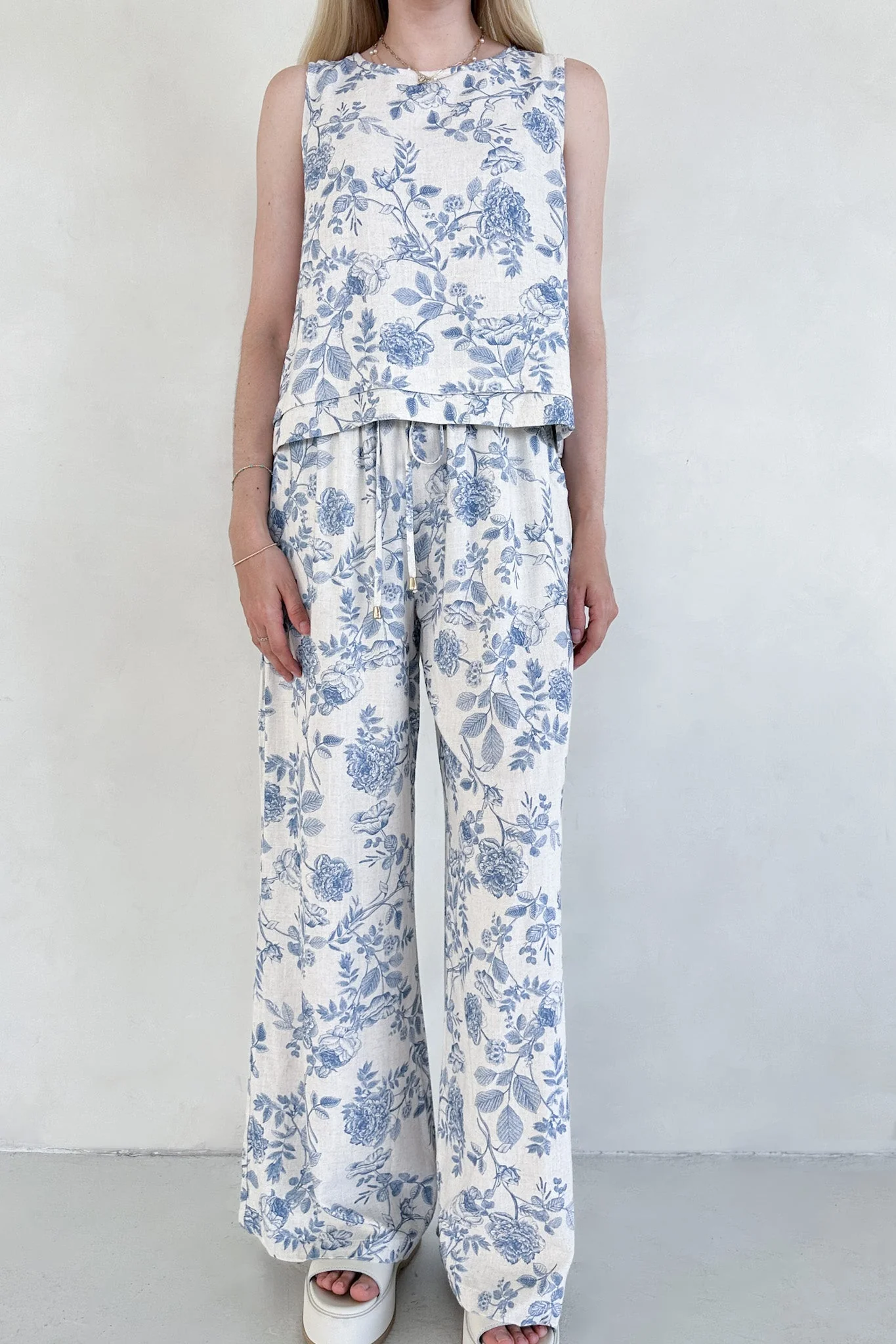 Château Printed Soft Linen Blend Pants - Image 7
