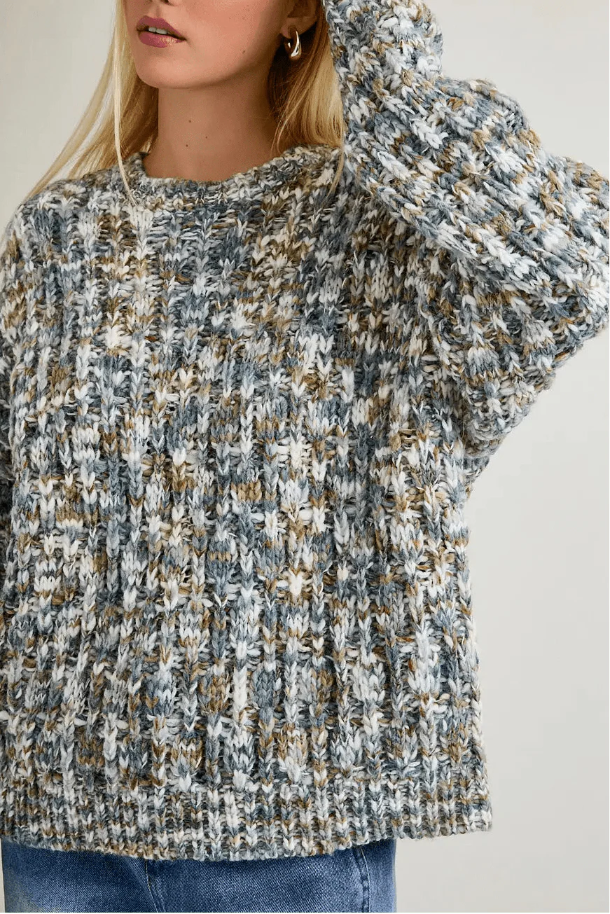 Clover Crew Neck Chunky Sweater - Image 3