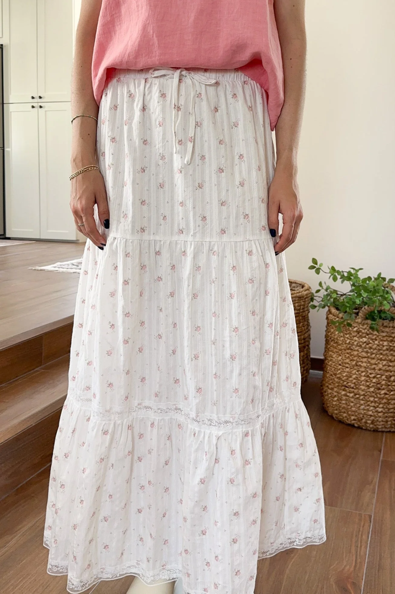Delilah Floral Print Tiered Skirt - Image 8