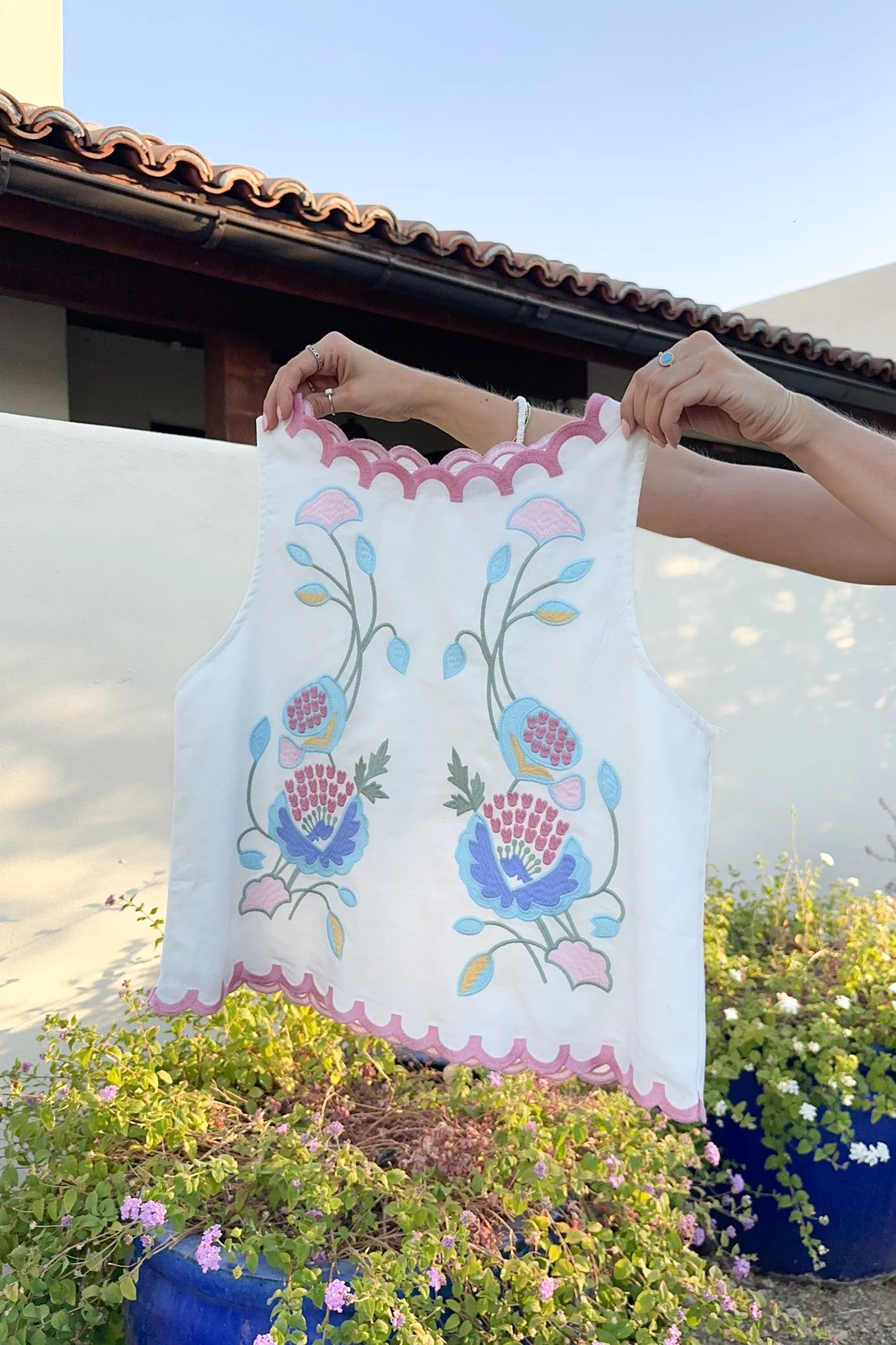 Eloise Sleeveless Floral Embroidered Top in White - Image 4