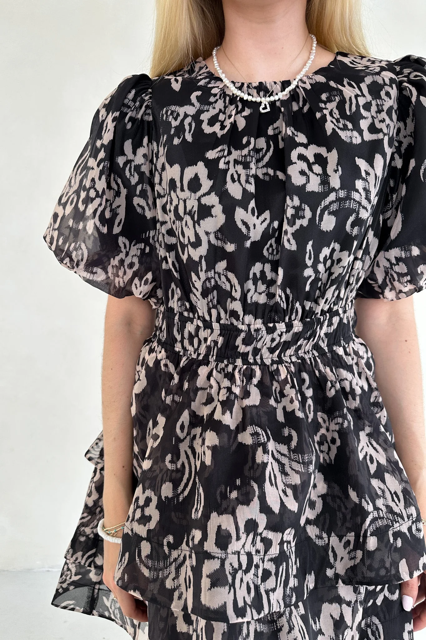 Emma Floral Organza Puff-sleeve Tier Ruffle Mini Dress - Image 3