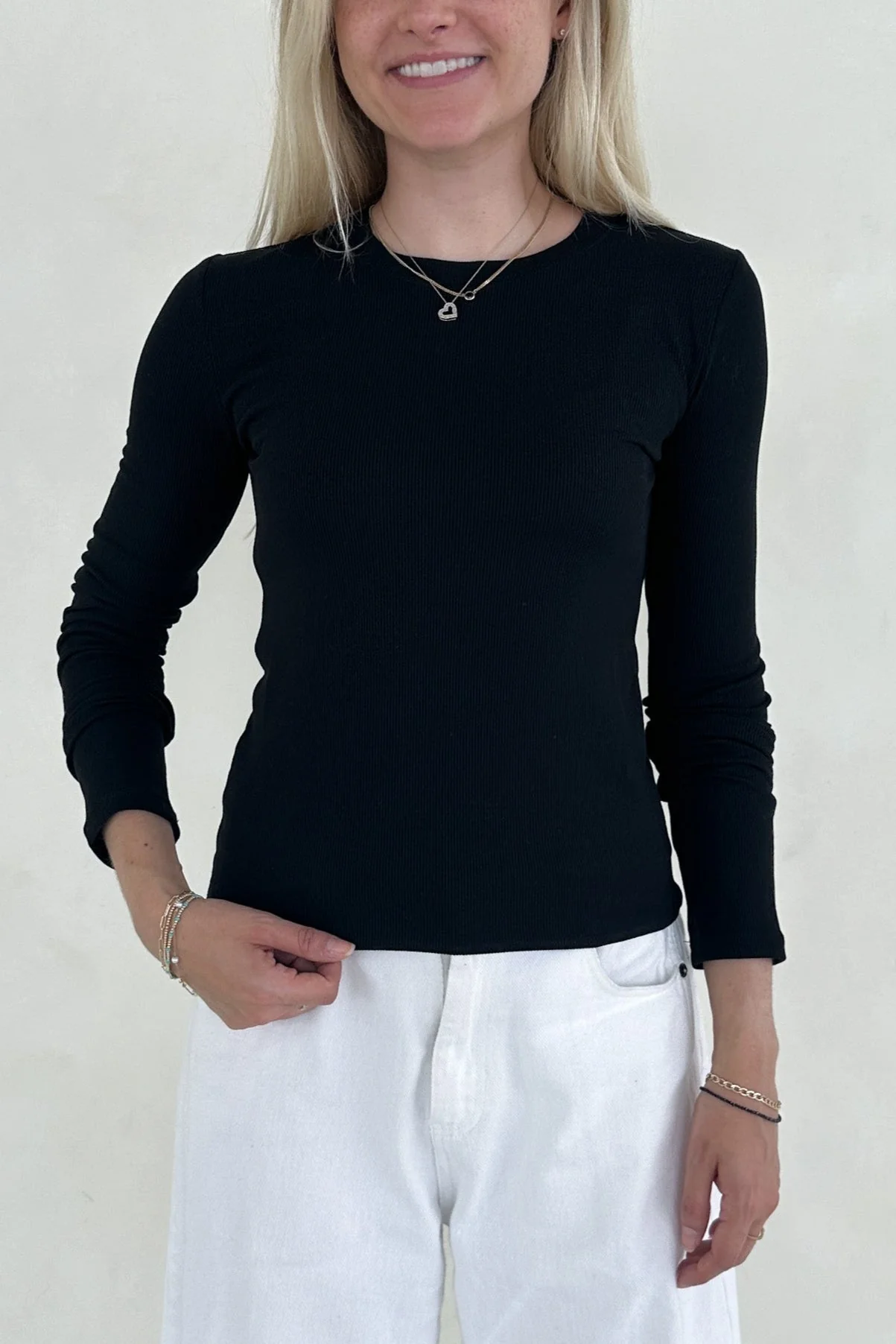 Everyday Layering Top in Black - Image 7