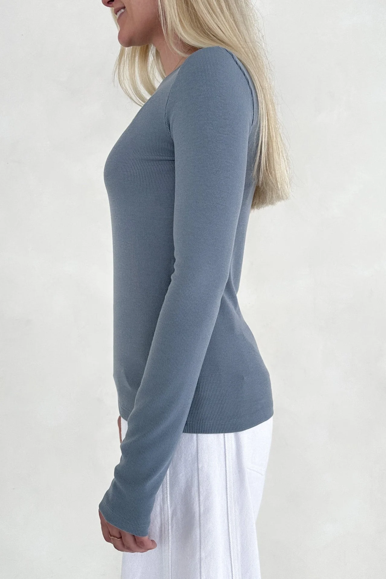 Everyday Layering Top in Pebble - Image 4