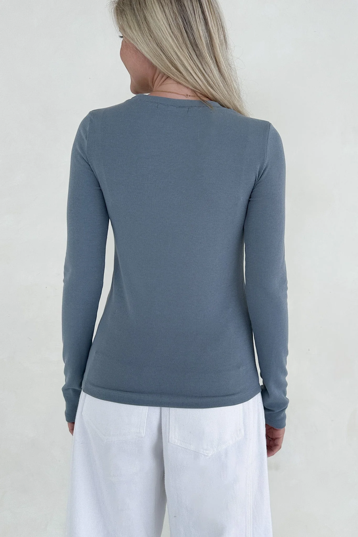 Everyday Layering Top in Pebble - Image 5