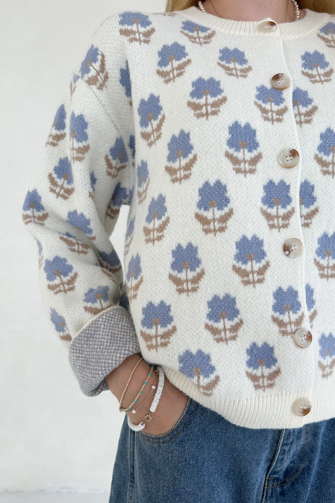 Fallon Periwinkle Floral Cardigan - Image 7