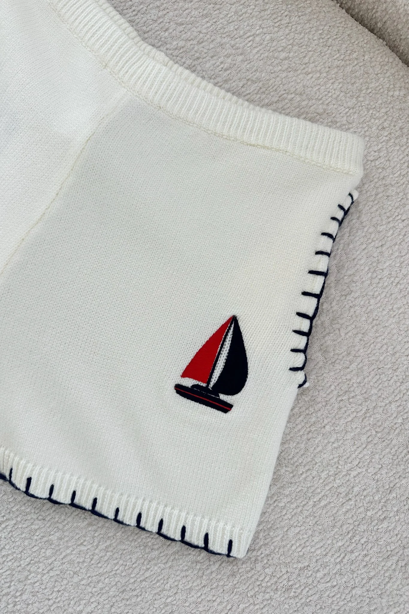 First Mate Embroidered Lightweight Knit Shorts - Image 3