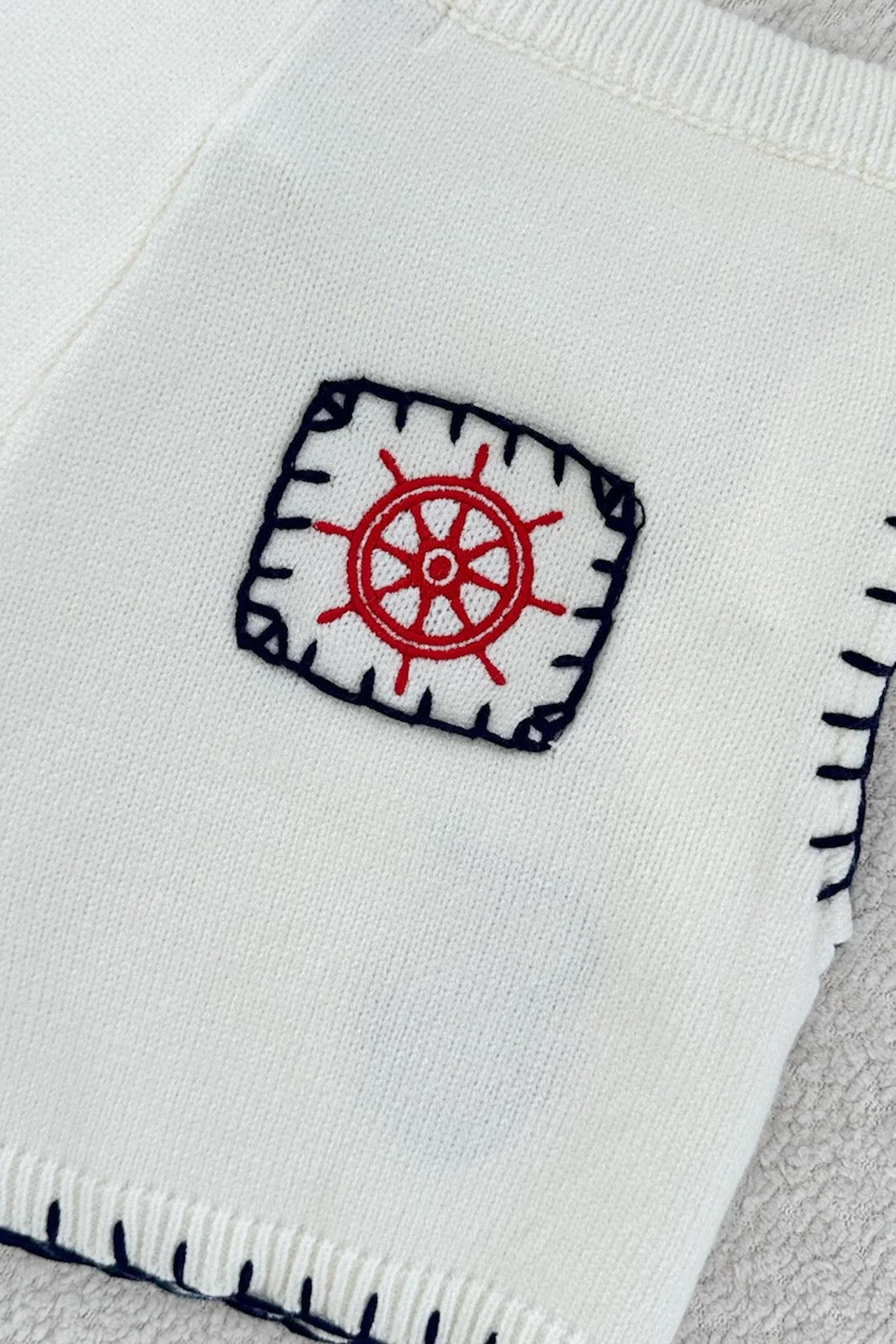 First Mate Embroidered Lightweight Knit Shorts - Image 7