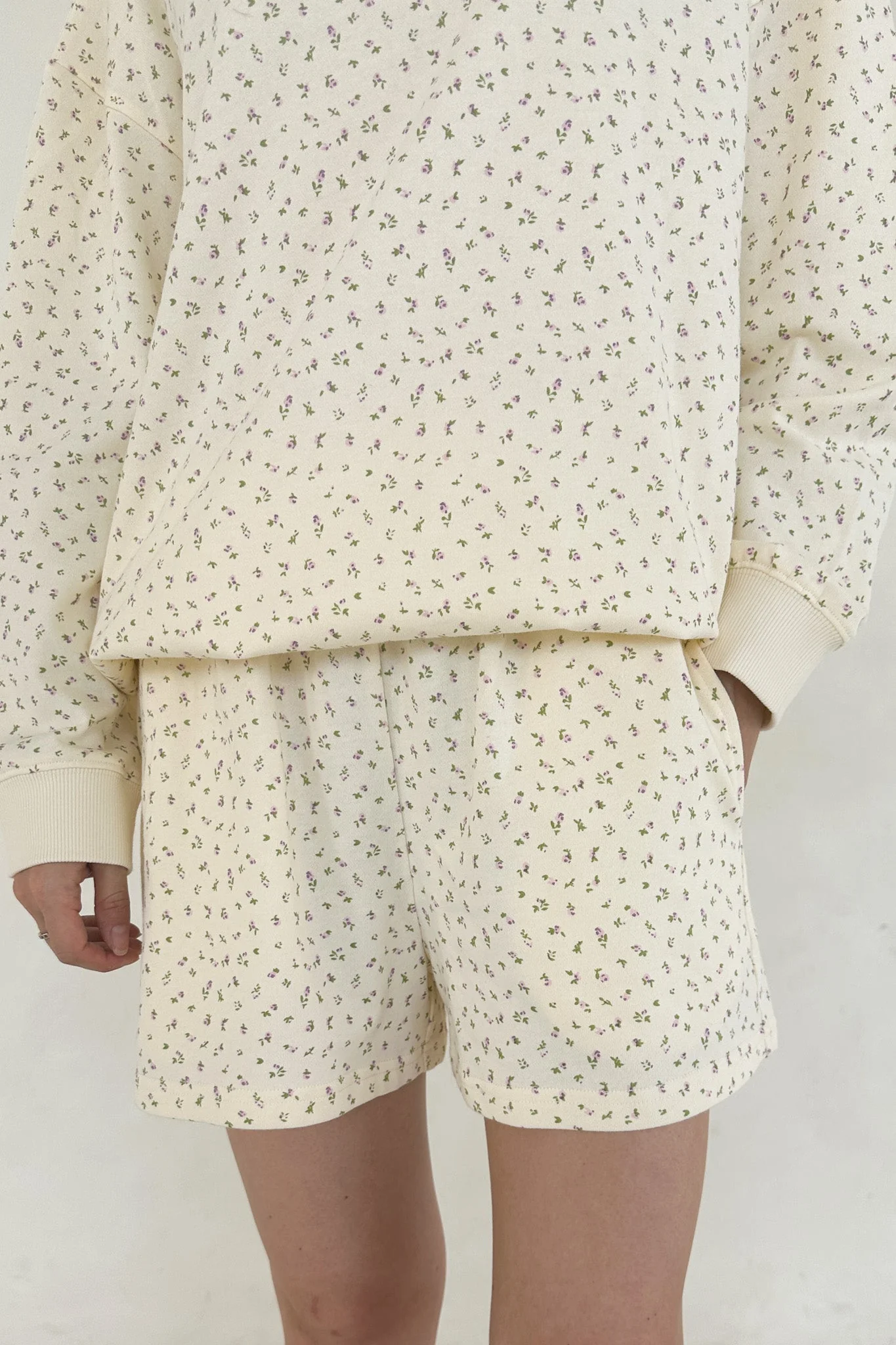 Fleur Cream Ditsy Floral French Terry Lounge Shorts