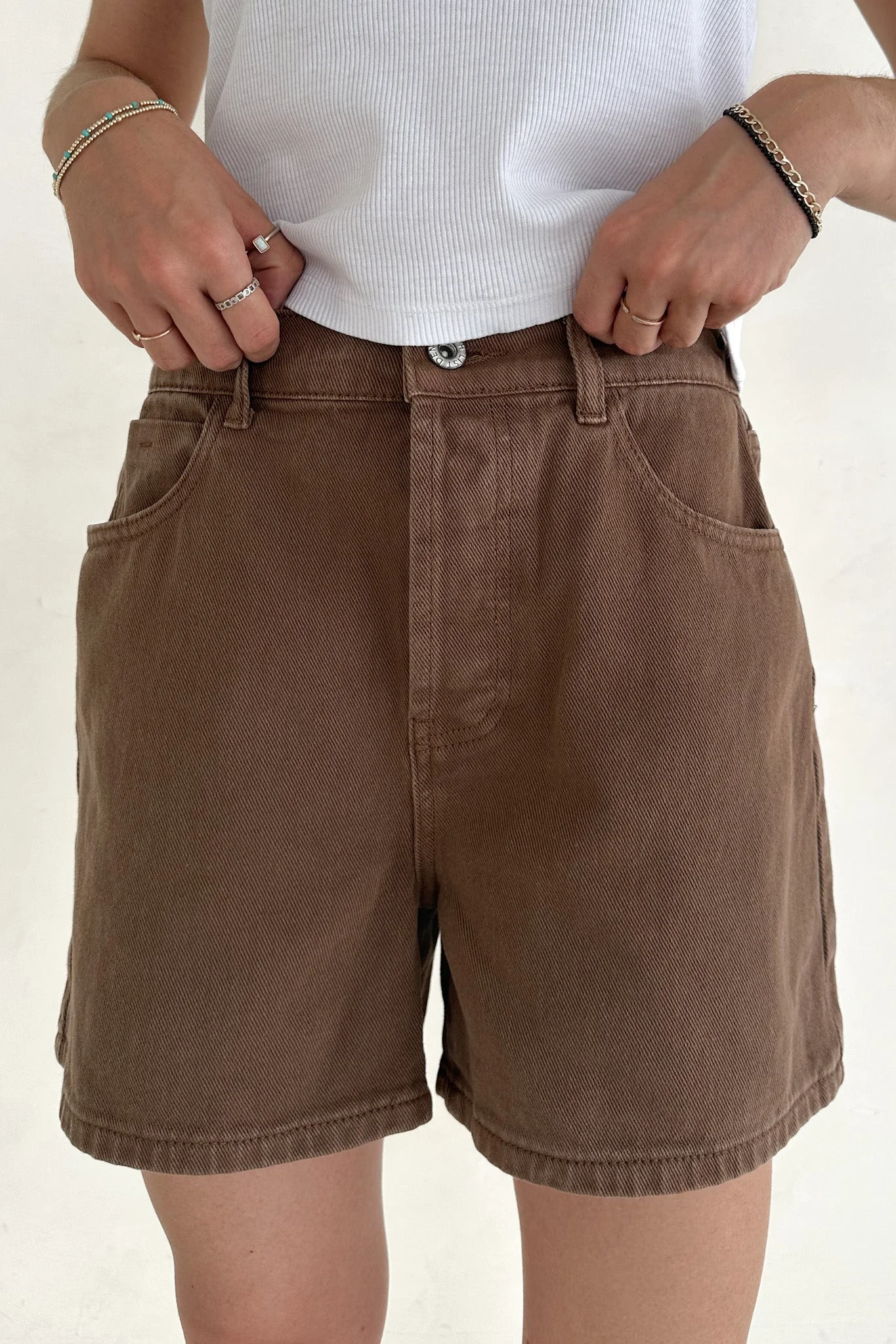 Hallie Classic A-line Denim Shorts in Mocha - Image 6