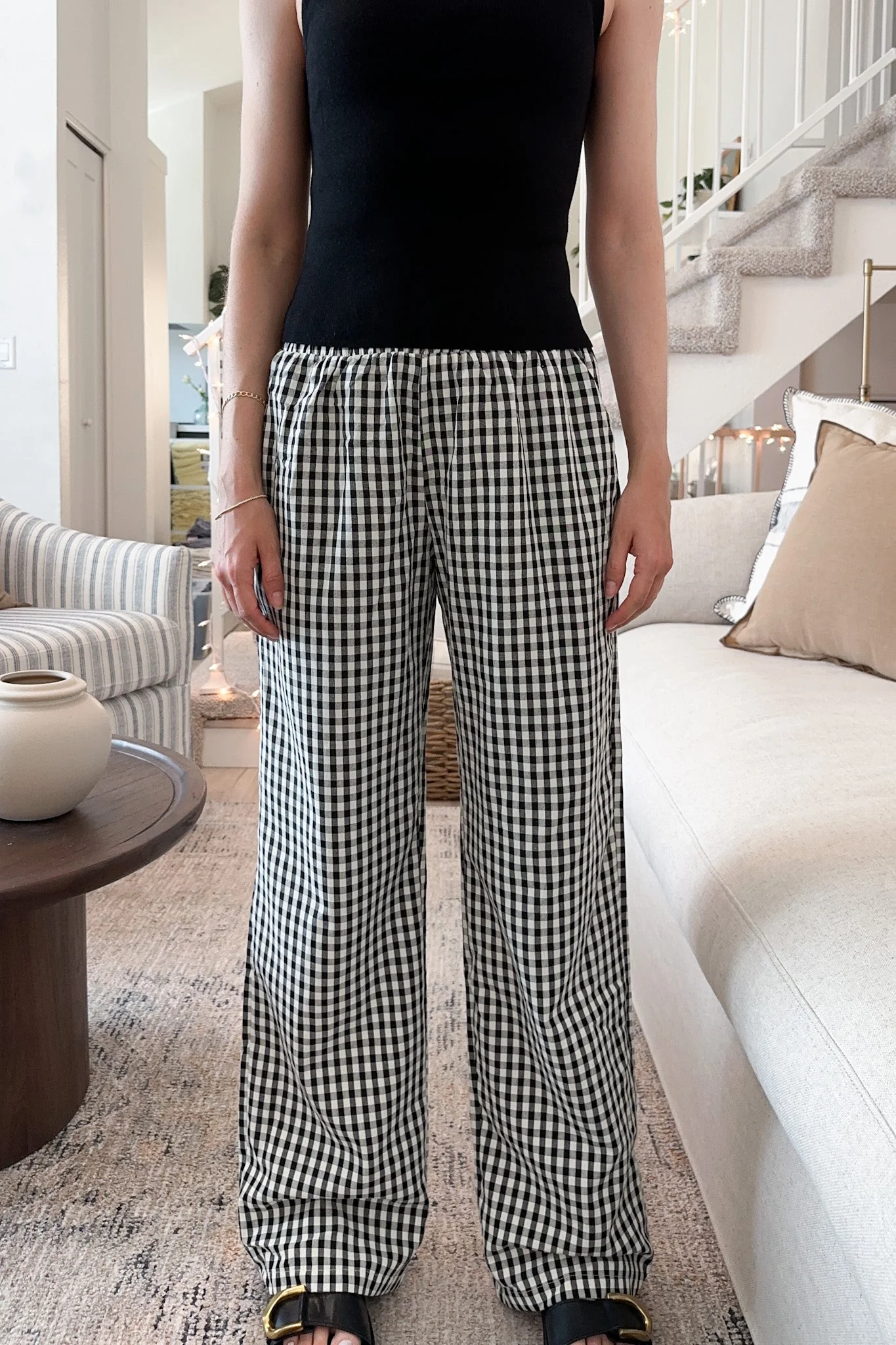 Hampton Relaxed Gingham Pants in Black - Image 7