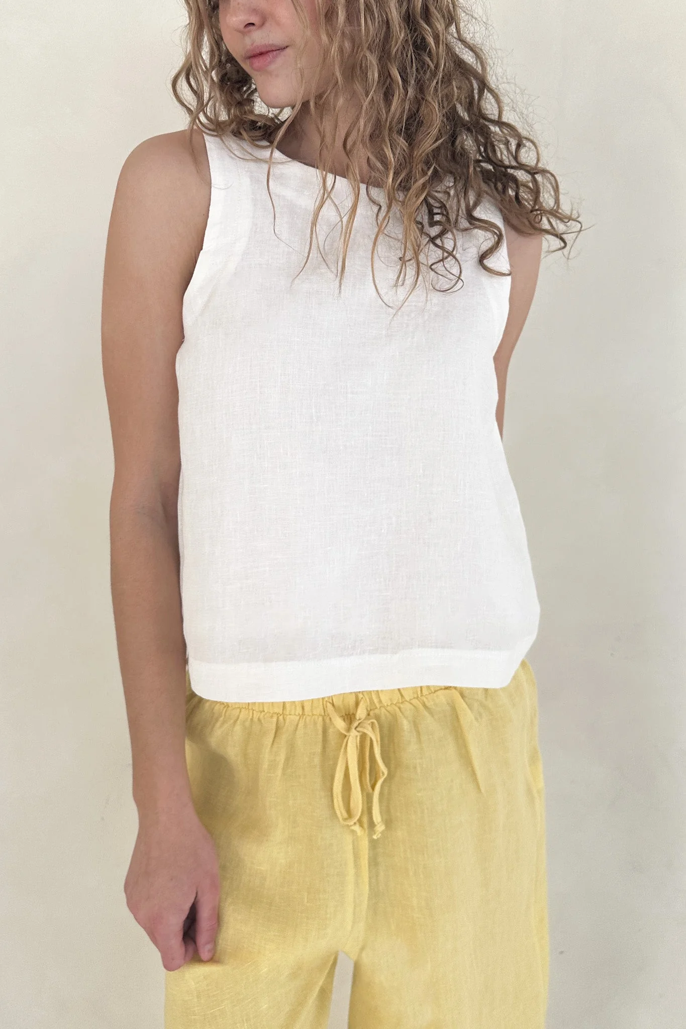 Harbor Linen Top in Coconut - Image 7