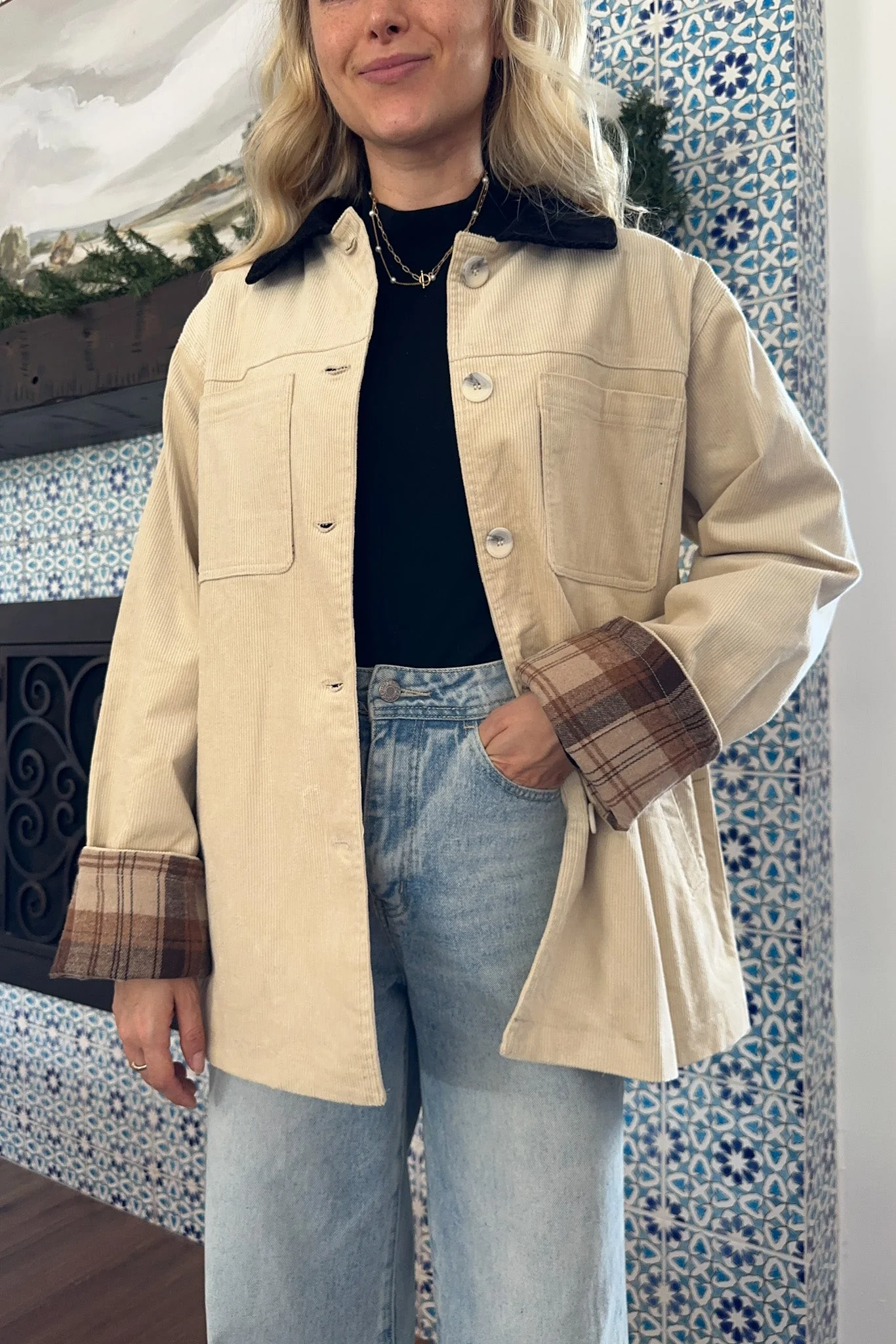 Highland Corduroy Collared Cotton Barn Jacket in Tan - Image 3