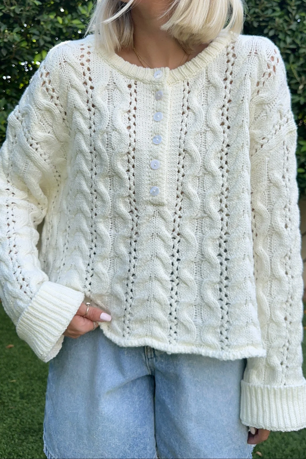 Jolie Lightweight Cable Knit Sweater Top in Coastal White - Image 5