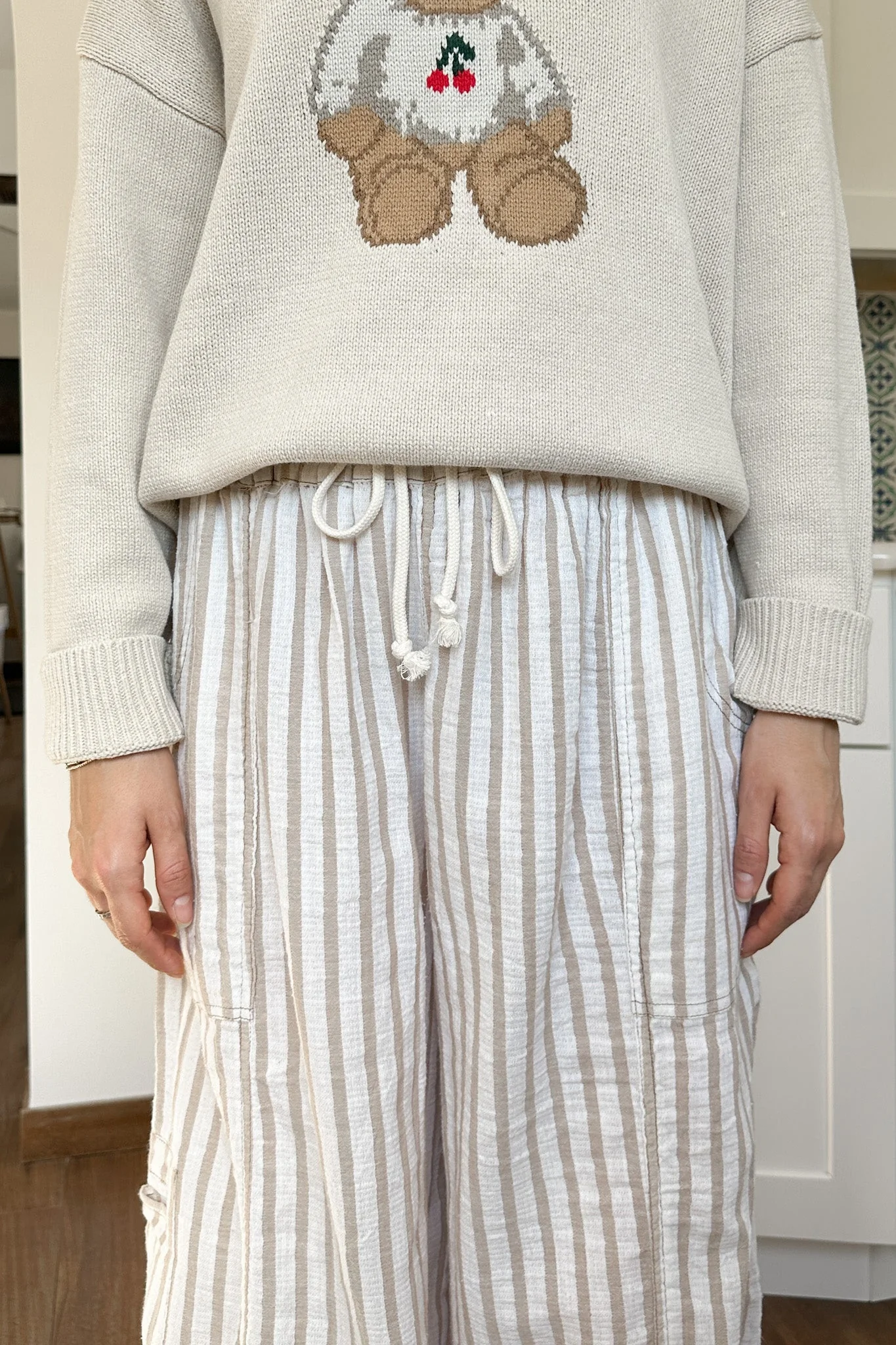 Josie Relaxed Striped Cotton Trousers in Taupe - Image 4