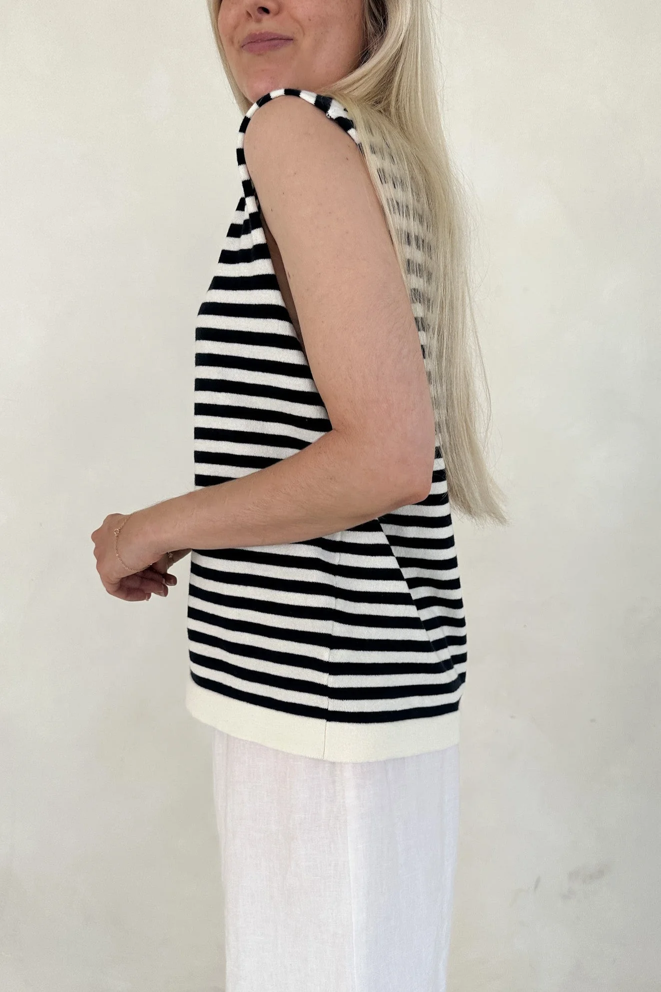 Lenox Black and White Striped Sleeveless Top - Image 4