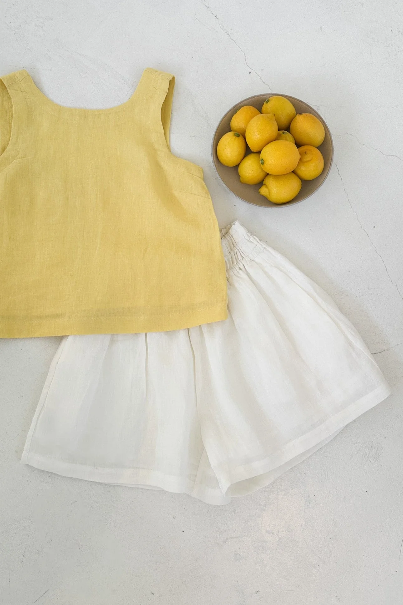 Lido Linen Shorts in Coconut - Image 5