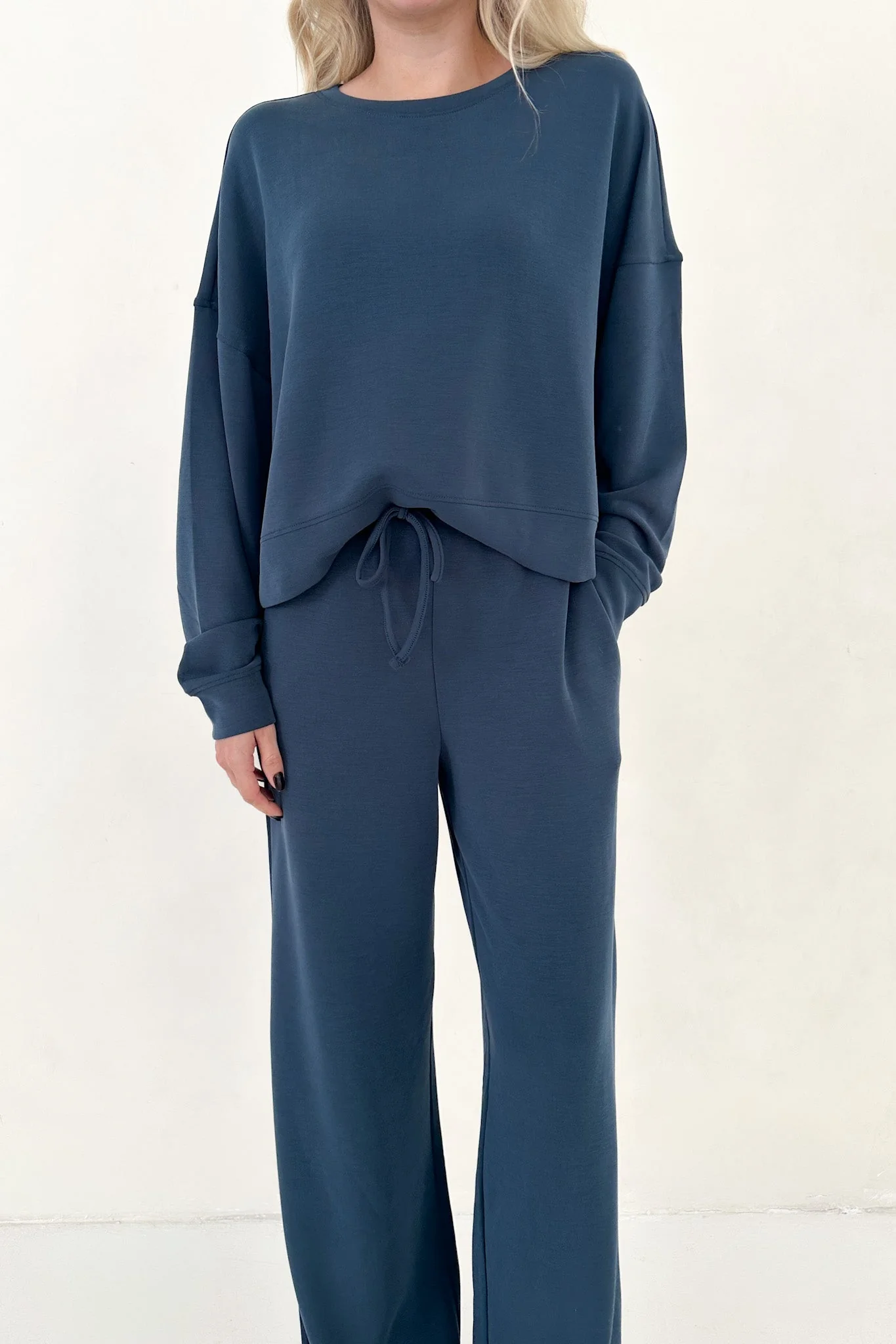 Like Butter Long Sleeve Pullover in Midnight Blue - Image 4
