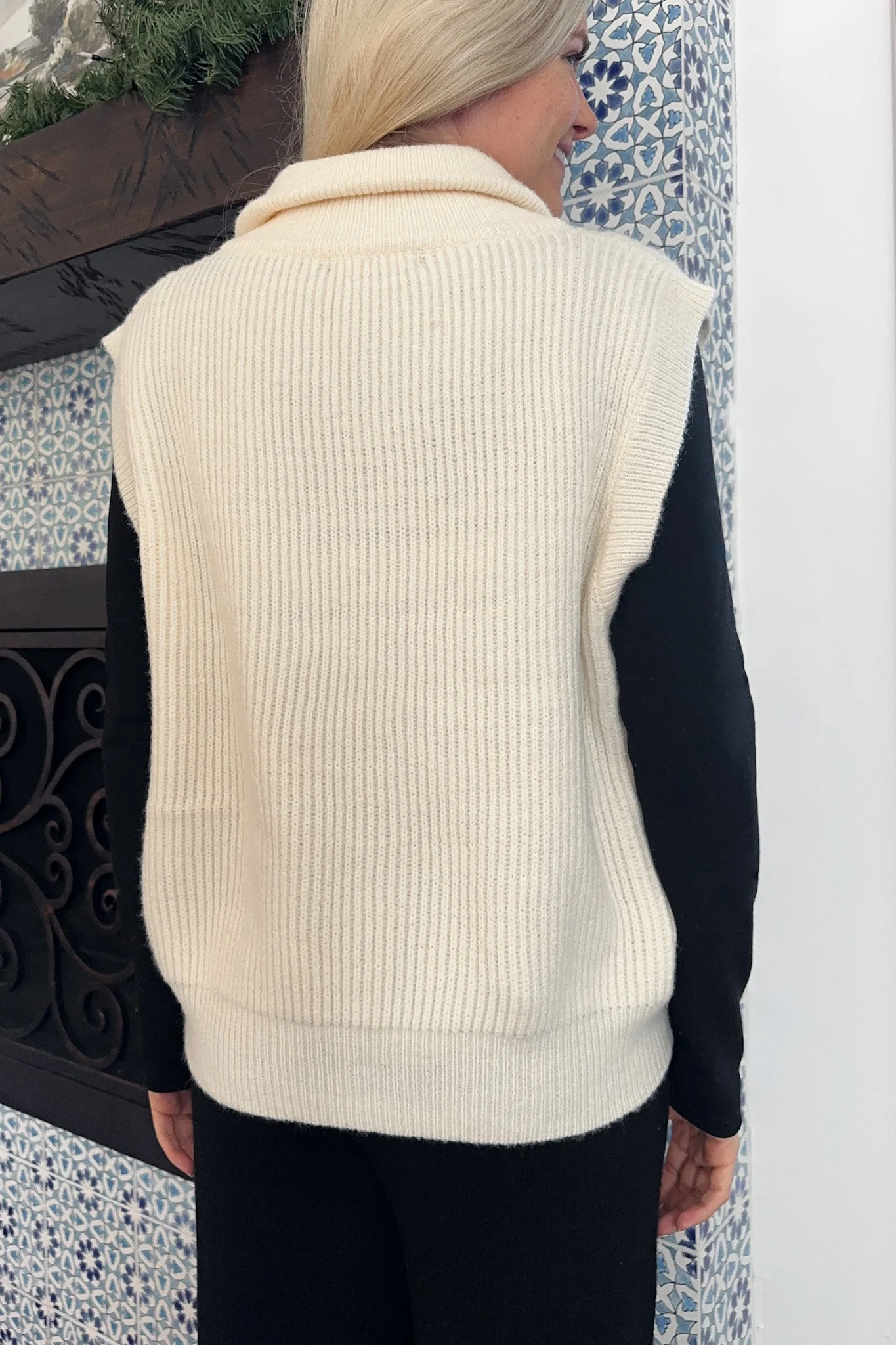 Lincoln Park Zip Up Sweater Vest - Image 6