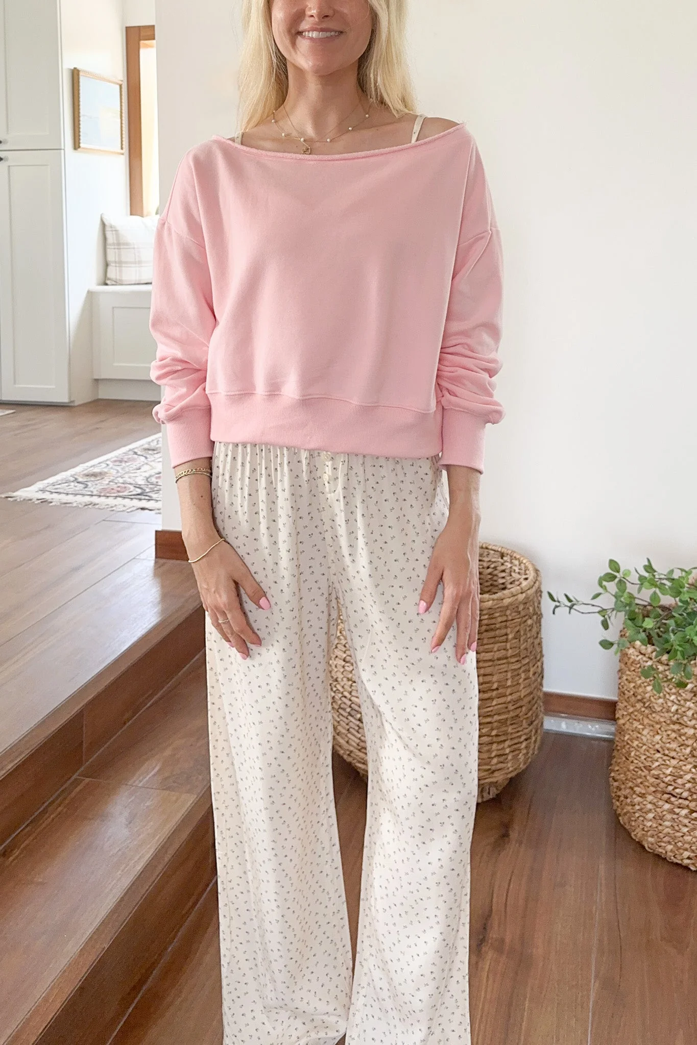 Maddie Pullover Sweatshirt in Ballet Pink