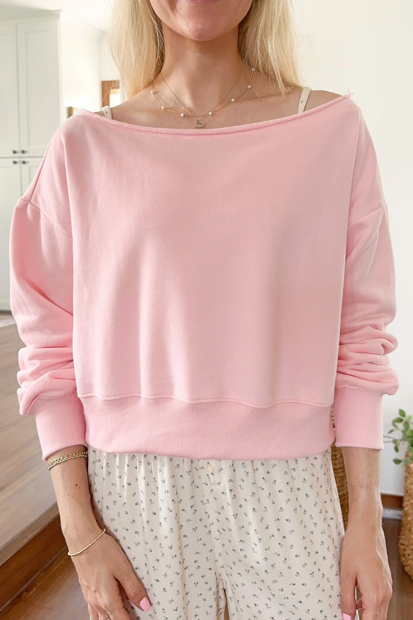 Maddie Pullover Sweatshirt in Ballet Pink - Image 4