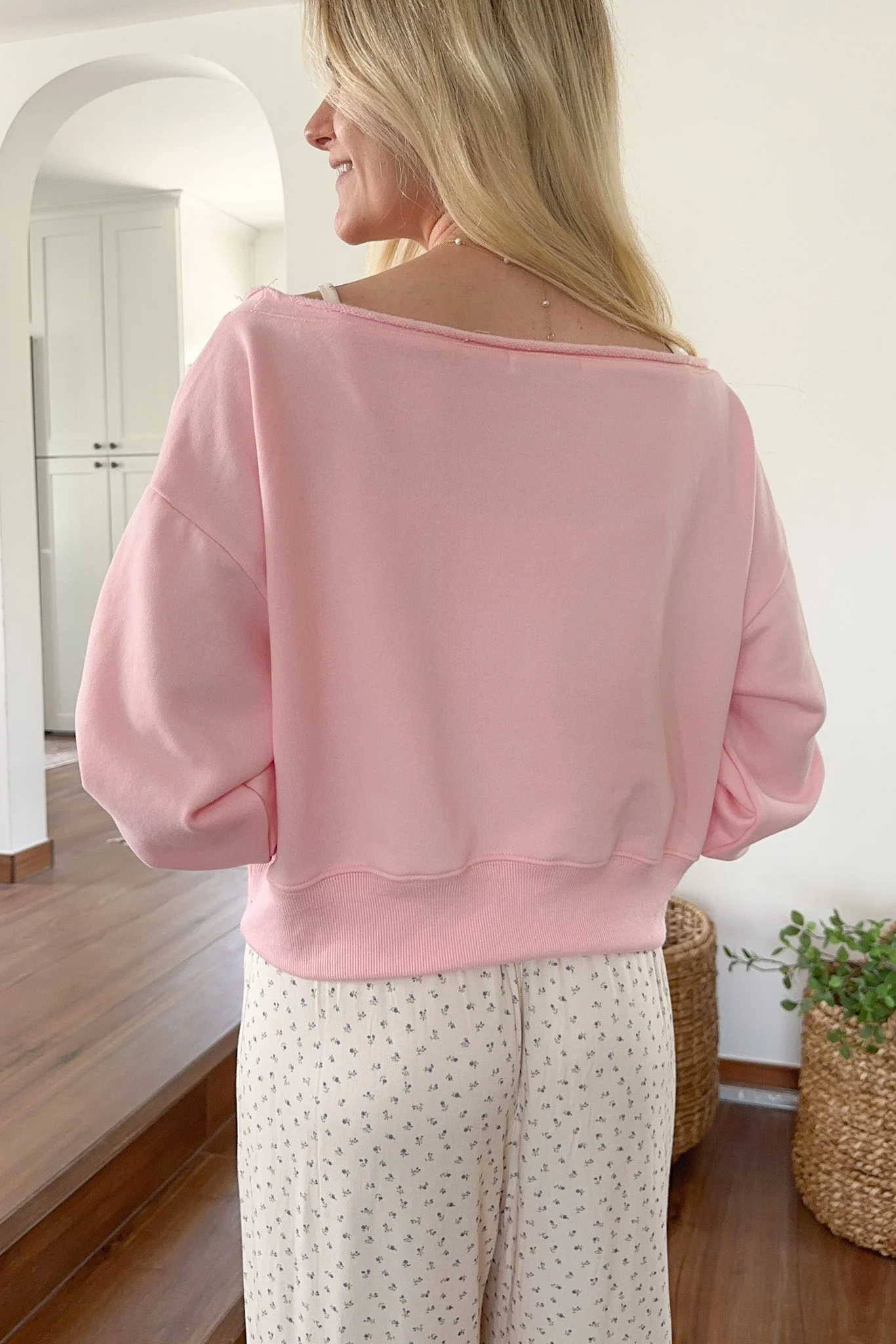 Maddie Pullover Sweatshirt in Ballet Pink - Image 5