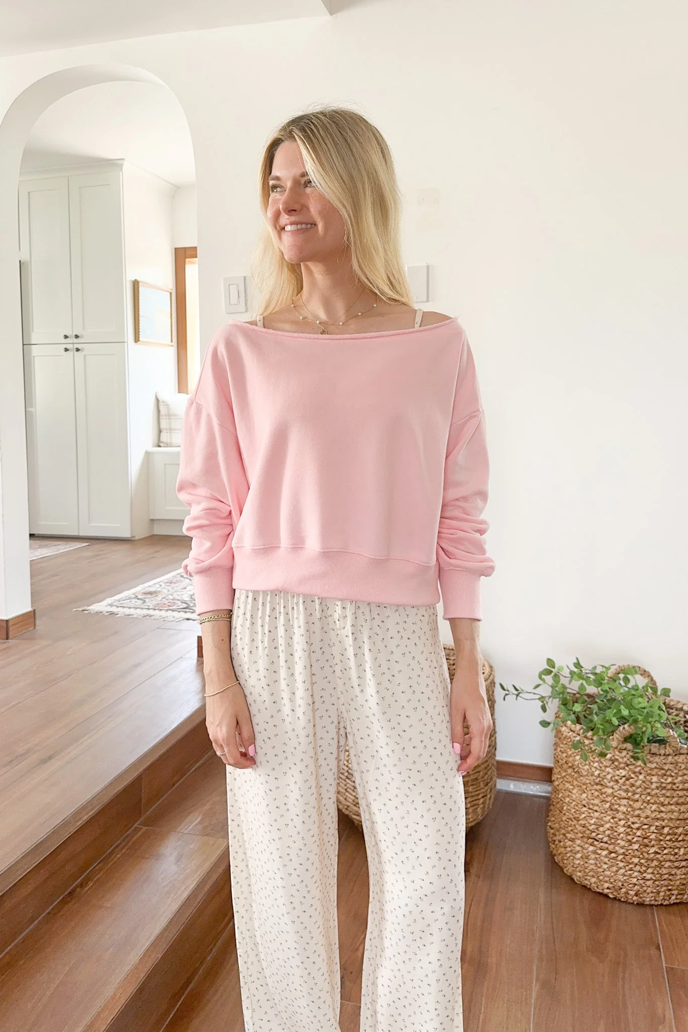 Maddie Pullover Sweatshirt in Ballet Pink - Image 7
