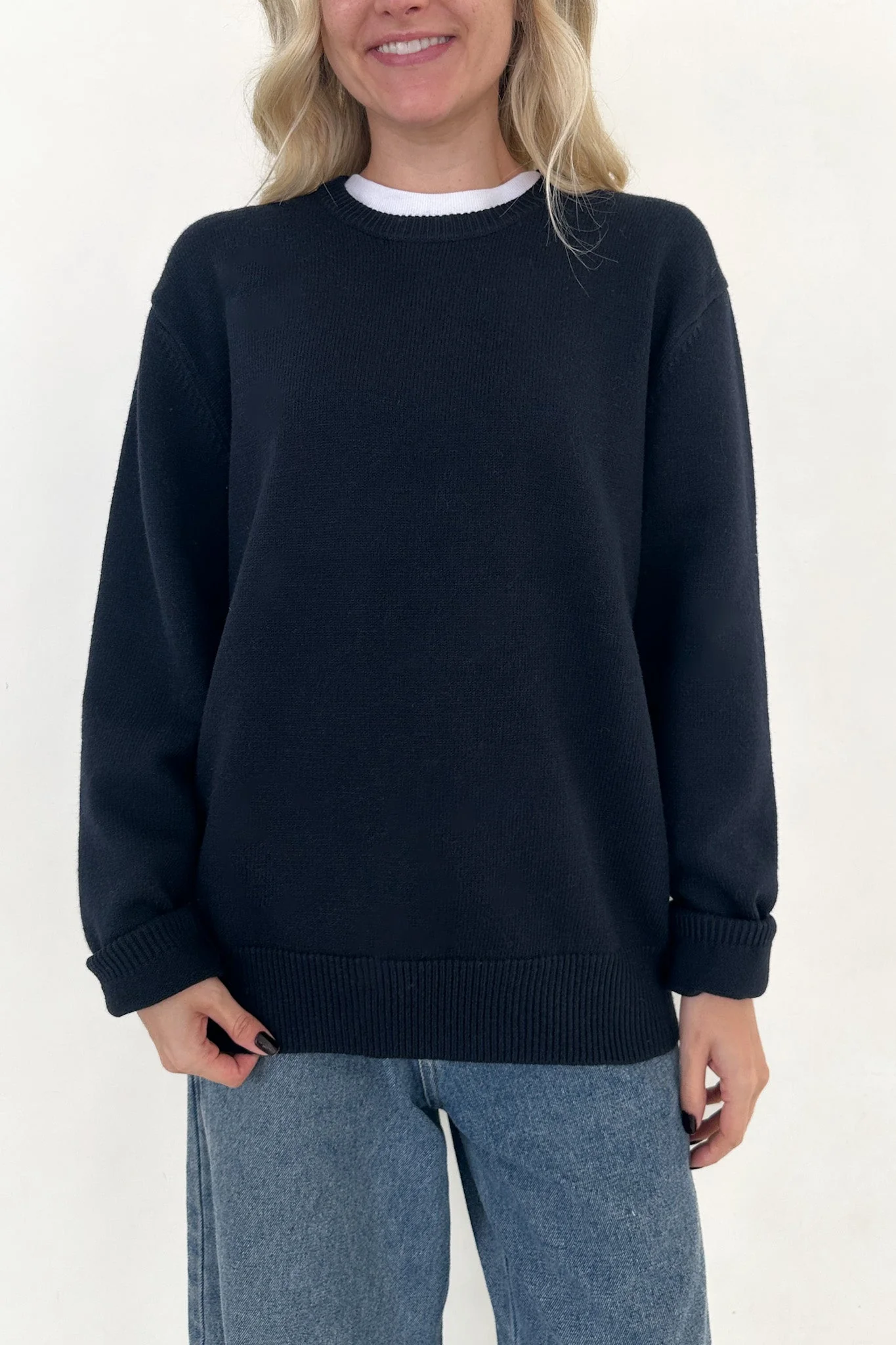 Maddox Essential Crew Neck Boyfriend Sweater in Navy