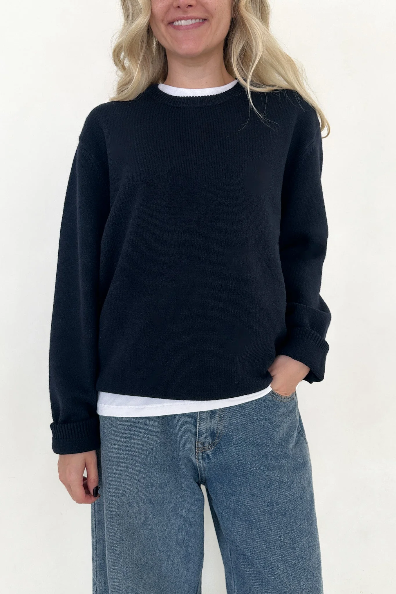 Maddox Essential Crew Neck Boyfriend Sweater in Navy - Image 7