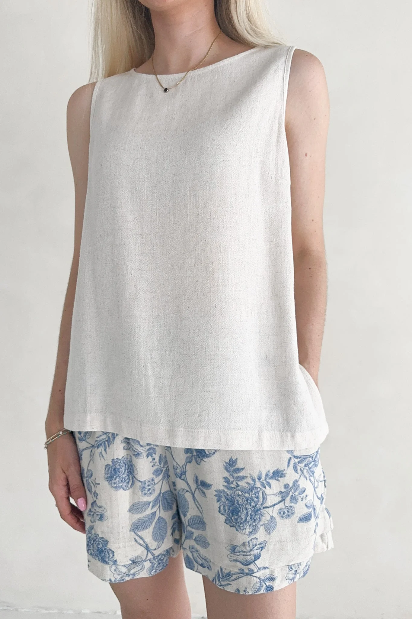 Madison Linen Blend Relaxed Tunic Tank in Natural - Image 3