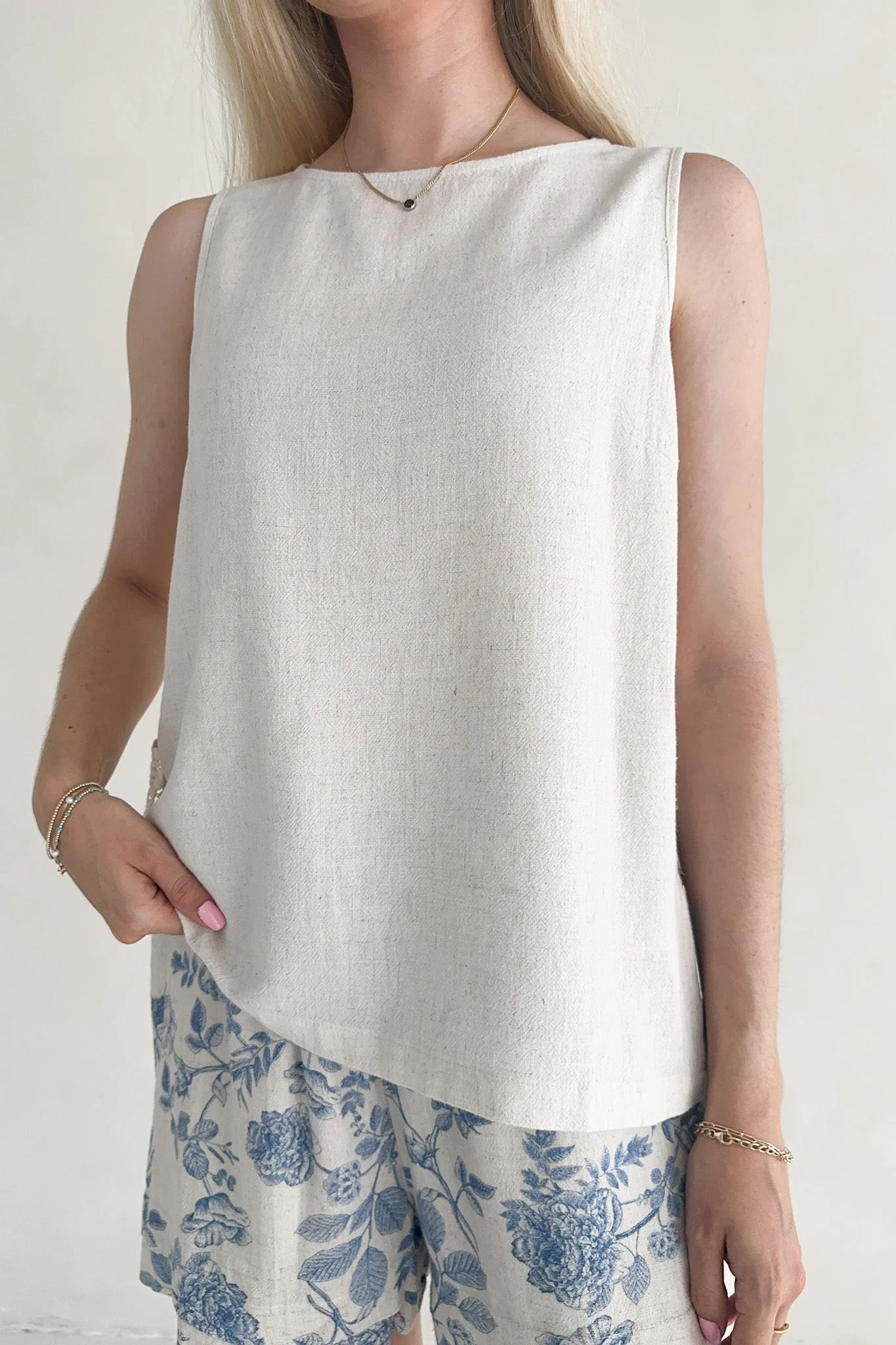Madison Linen Blend Relaxed Tunic Tank in Natural - Image 7