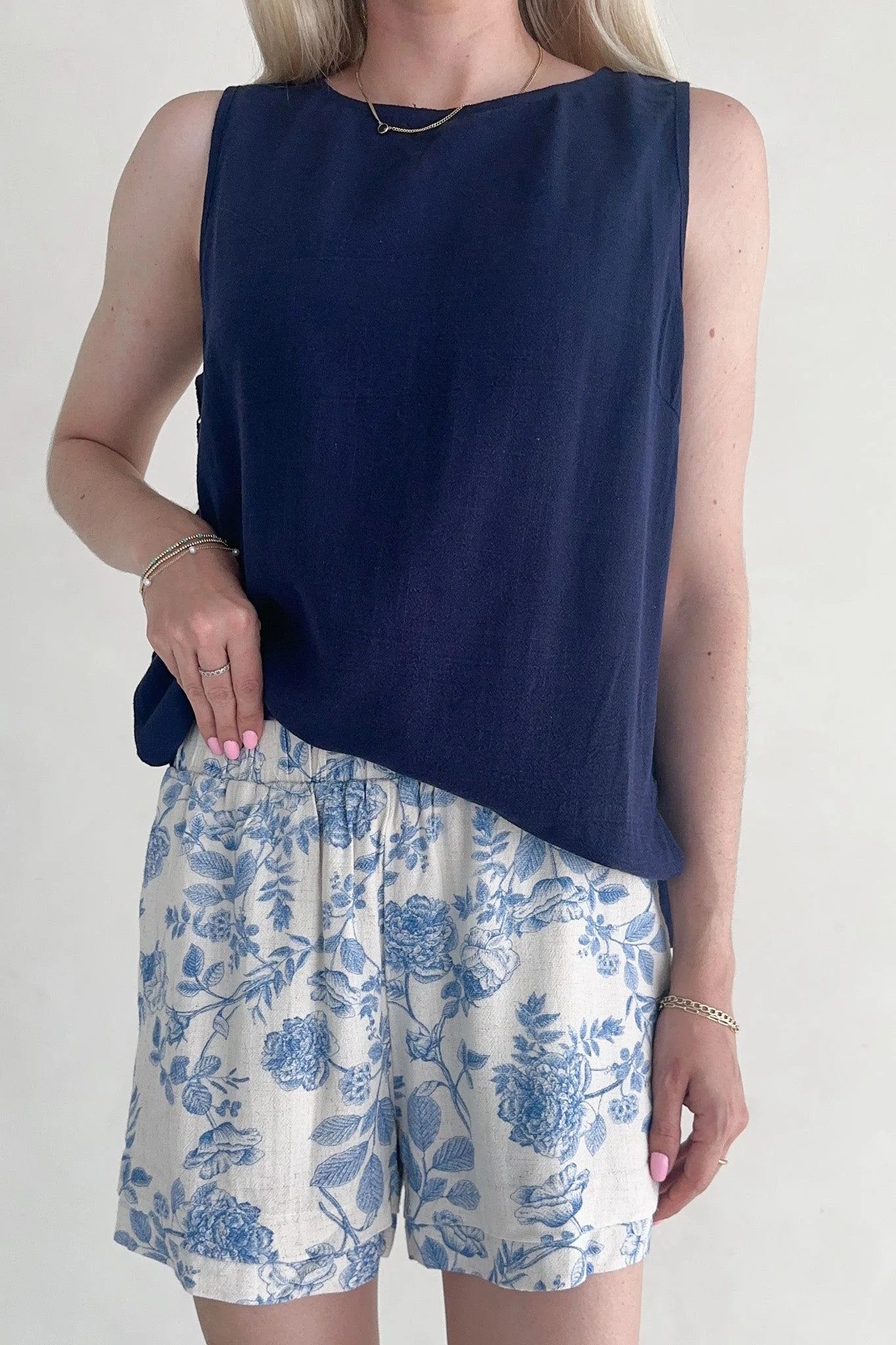 Madison Linen Blend Relaxed Tunic Tank in Navy - Image 3