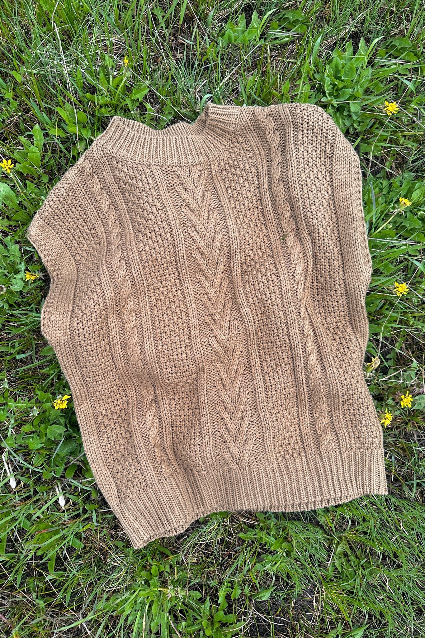 Marina Sleeveless Cable Knit Sweater Top - Image 5