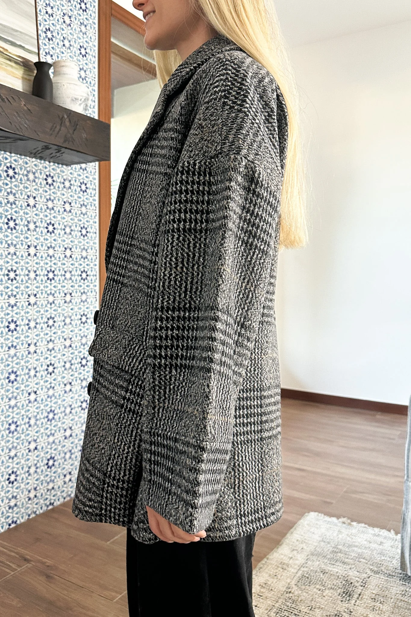 Maya Oversized Coat - Image 4