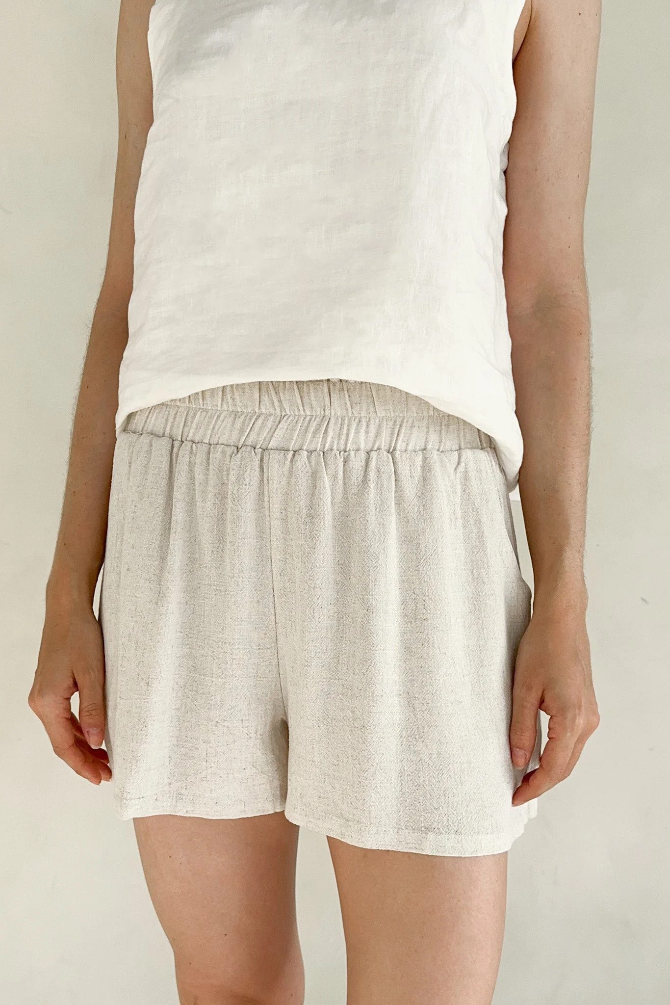 Miley Linen Blend Elastic Waist Shorts