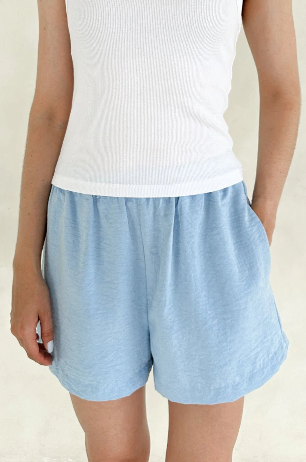 Oasis Woven Elastic Waist Shorts