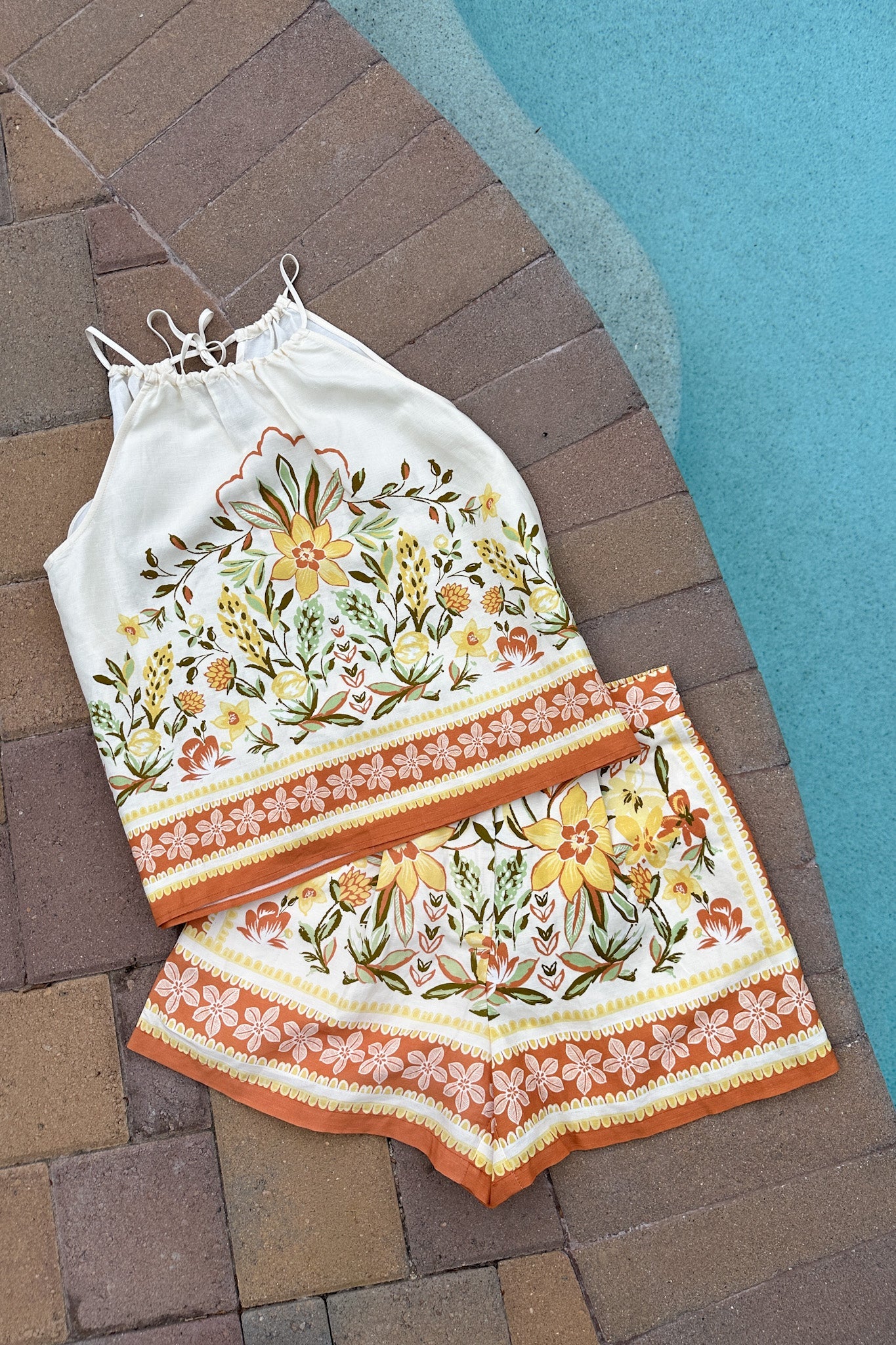 Over the Border Tropical Print Shorts - Image 6