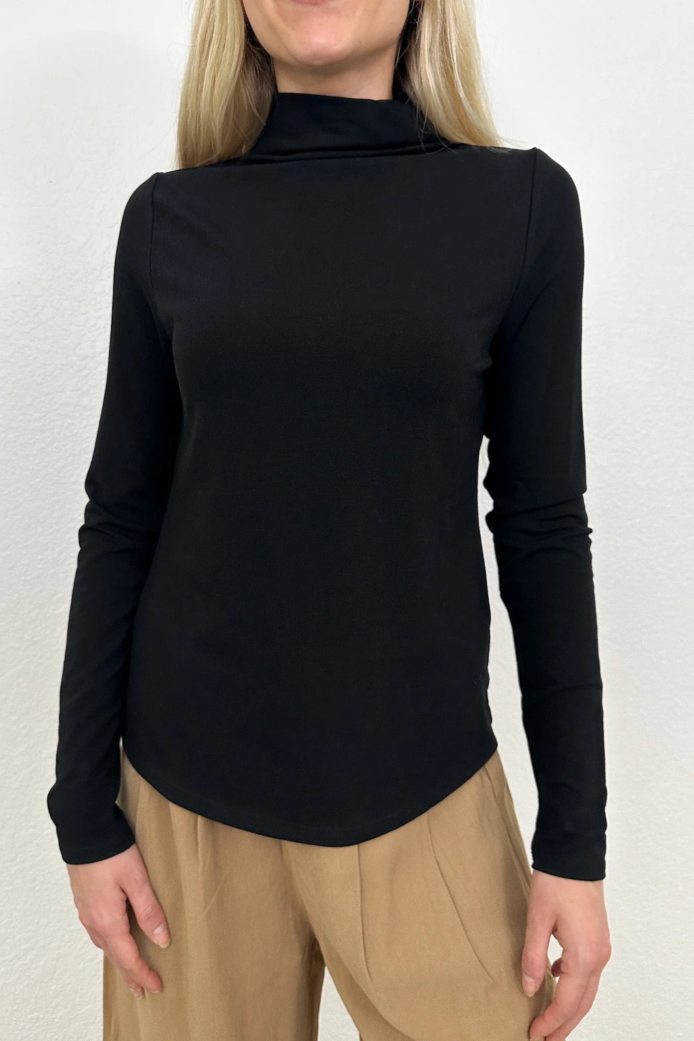 The Perfect Layering Top - Image 2