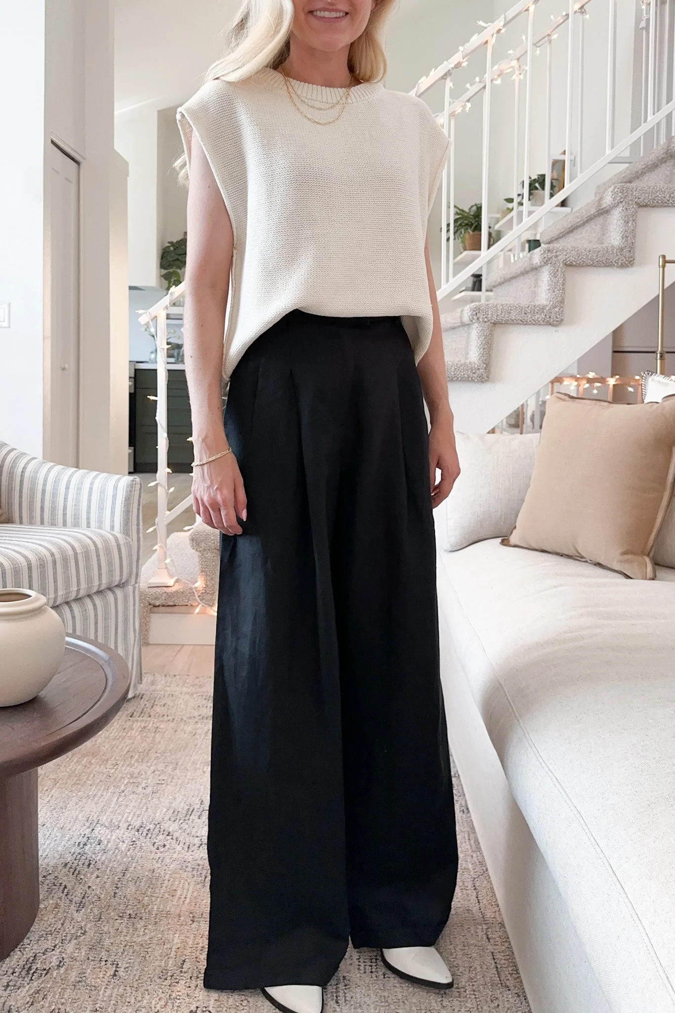 Santorini 100% Linen Trousers in Black - Image 5